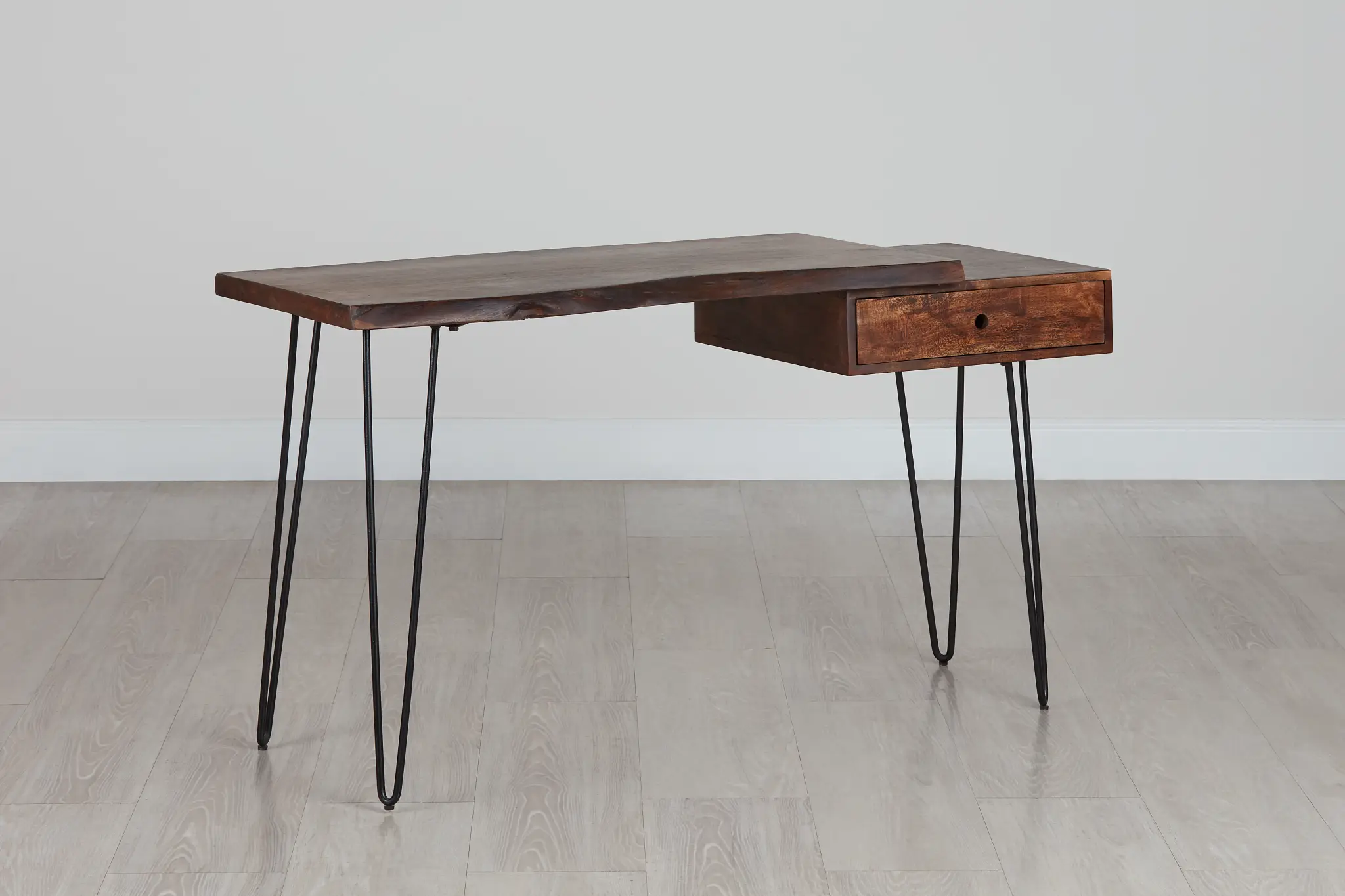 Nature Edge Dark Tone Desk Nature Edge Dark Tone Desk