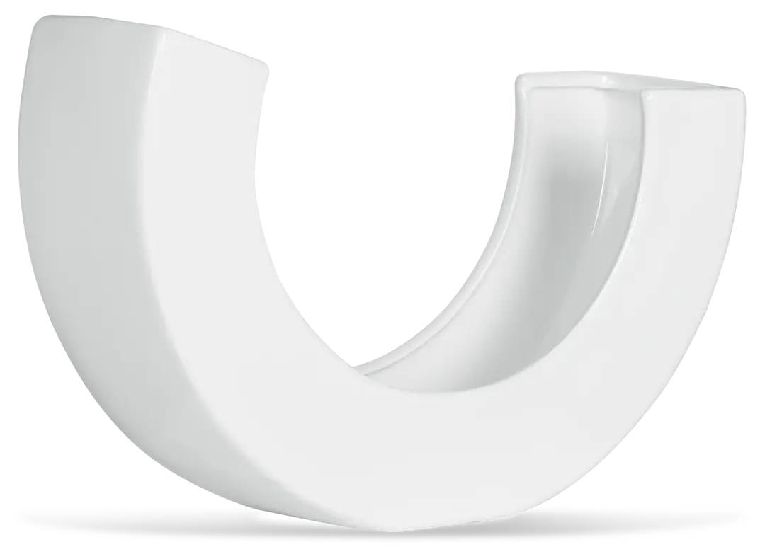 Benito White Curved Vase Benito White Curved Vase