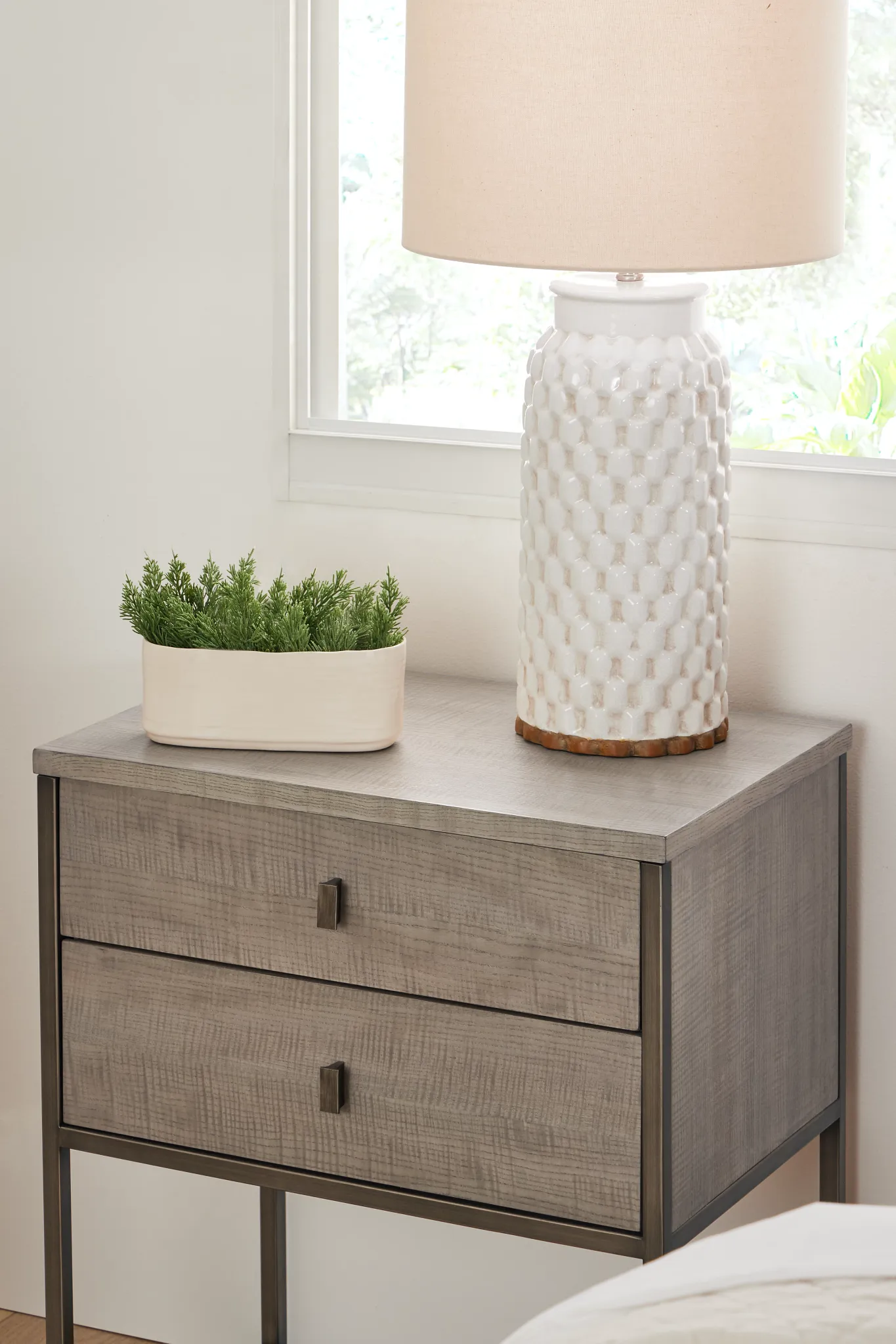 Pasadena Light Tone 2-drawer Nightstand