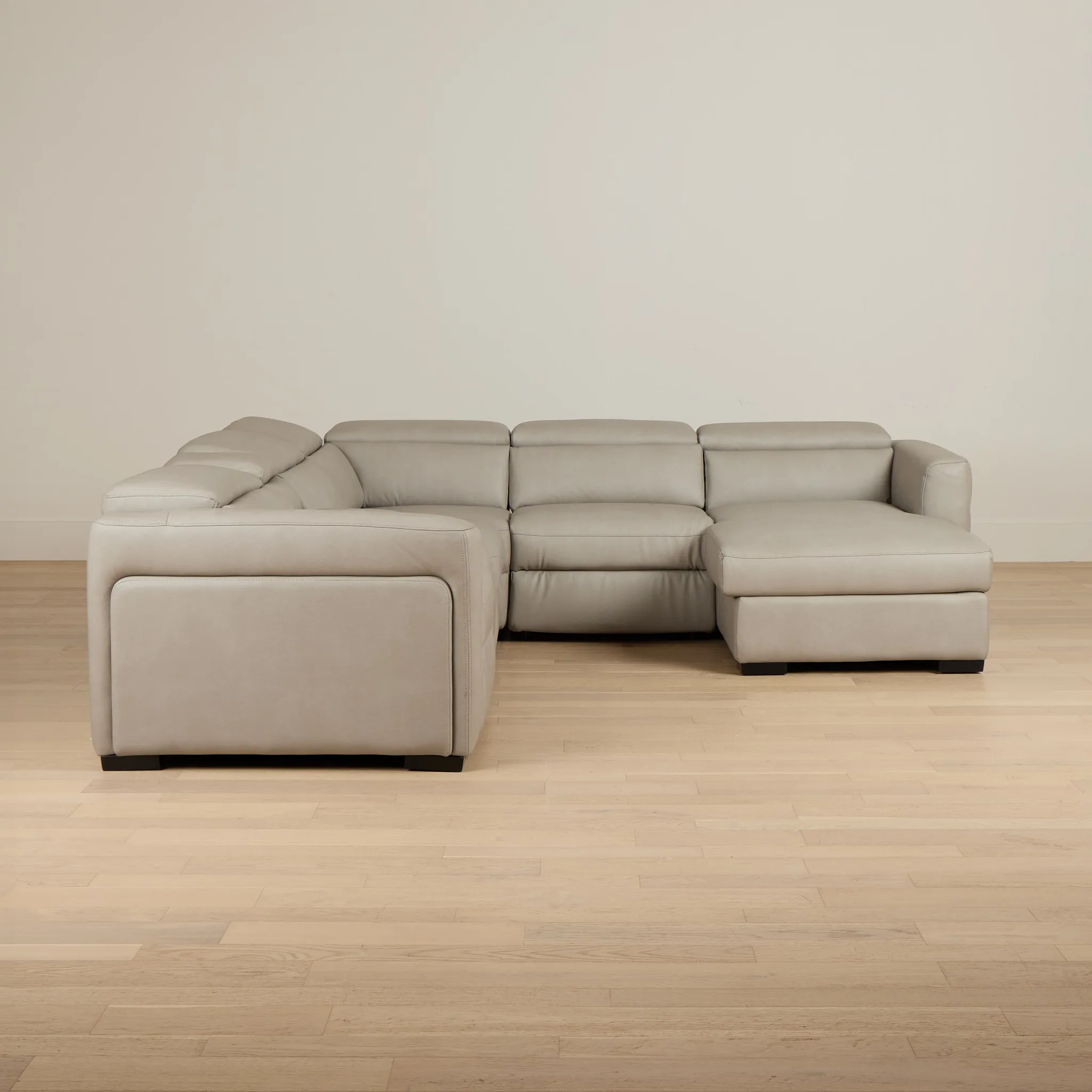 Melody Light Gray Storage Small Dual Power Right Chaise Sectional