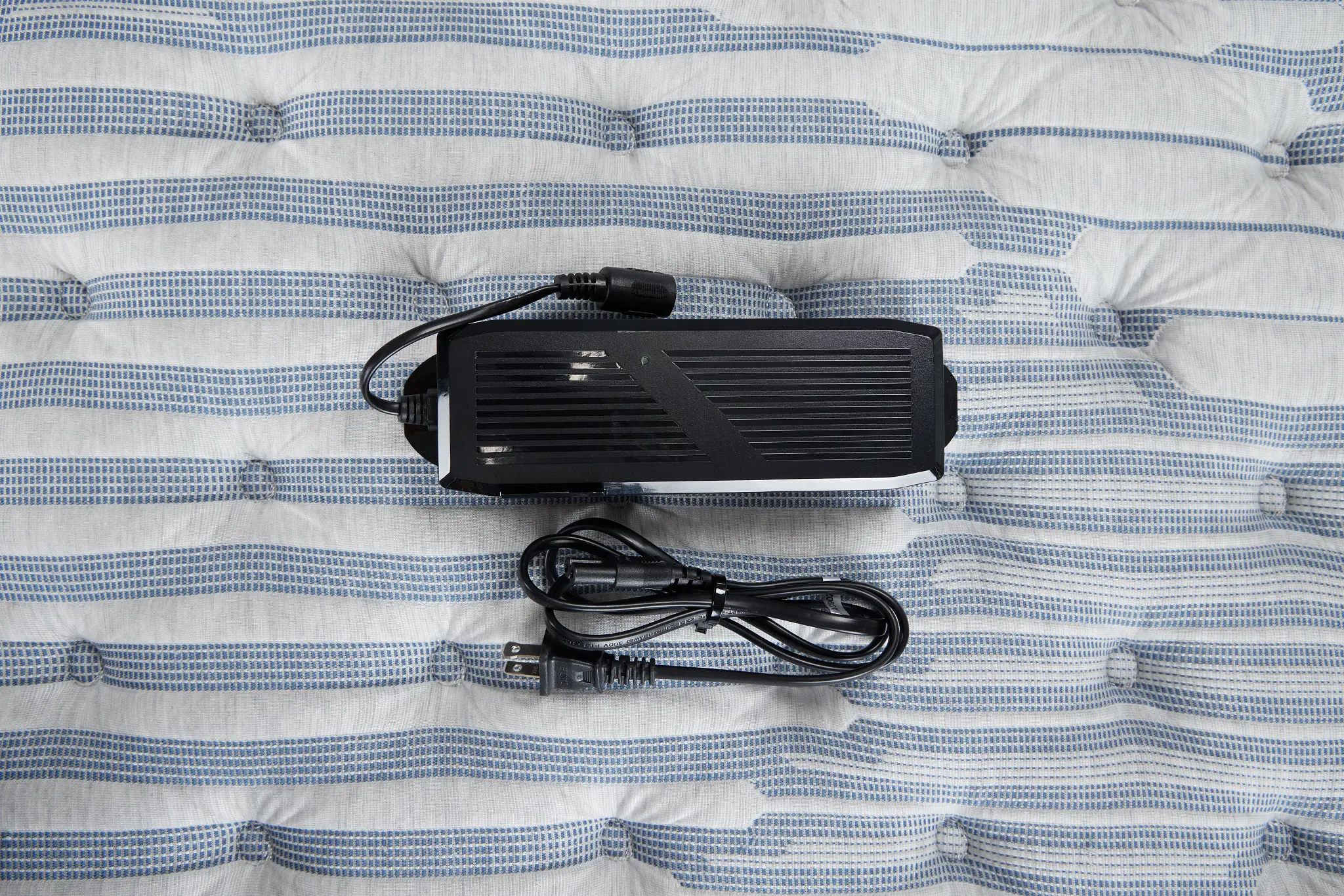 Kevin Charles By Sealy Signature Extra Firm Plus Adjustable Mattress Set Kevin Charles By Sealy Signature Extra Firm Plus Adjustable Mattress Set