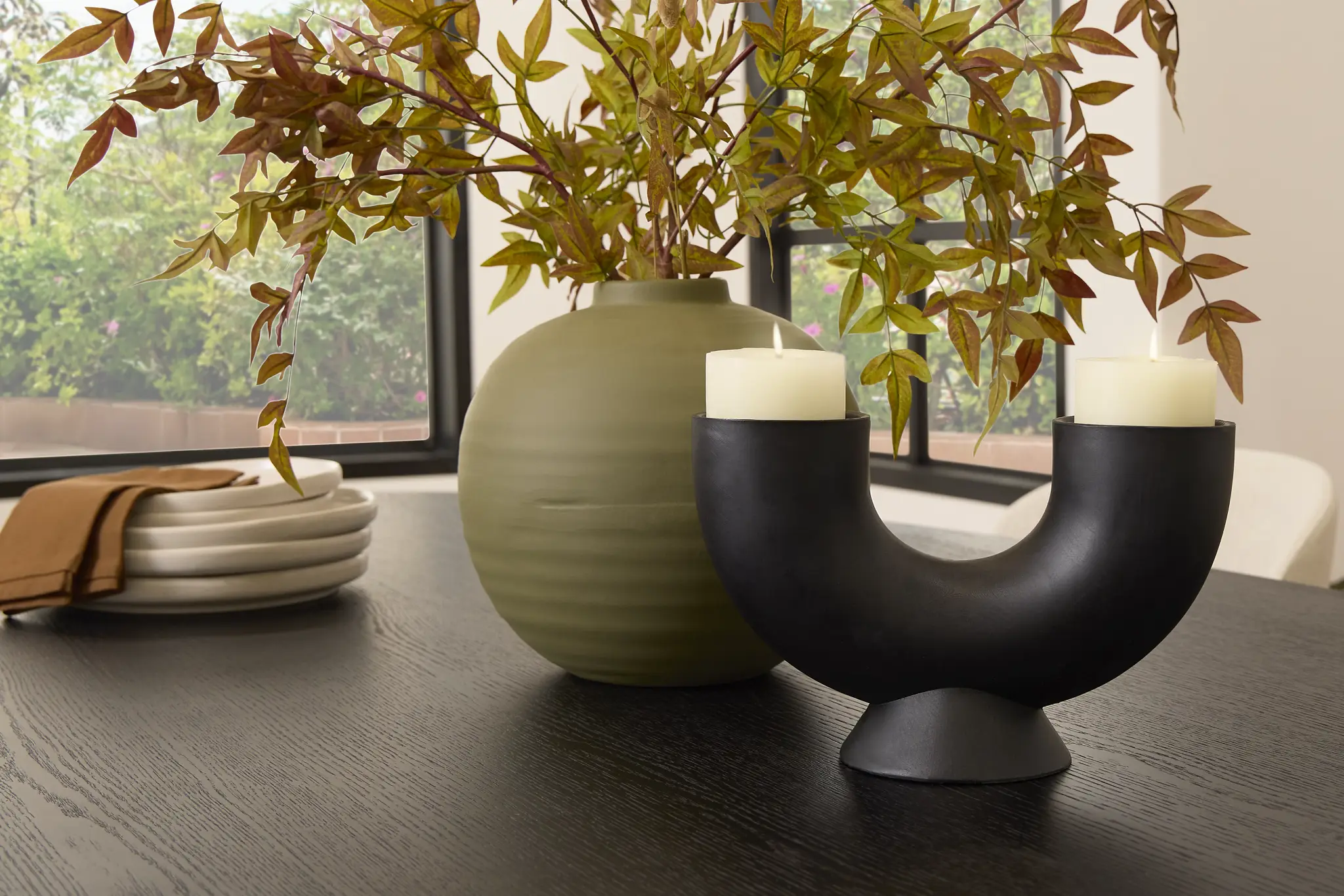 Front Entry Decor Ideas to Welcome Guests This Fall