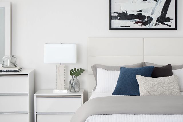 Doral White Uph Platform Bed