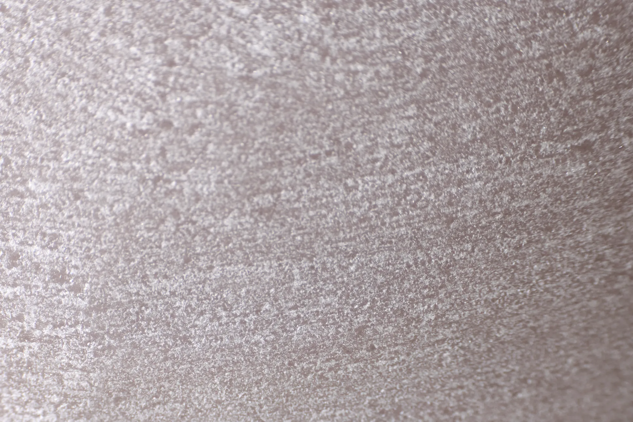 Mona Ivory Glass Vase