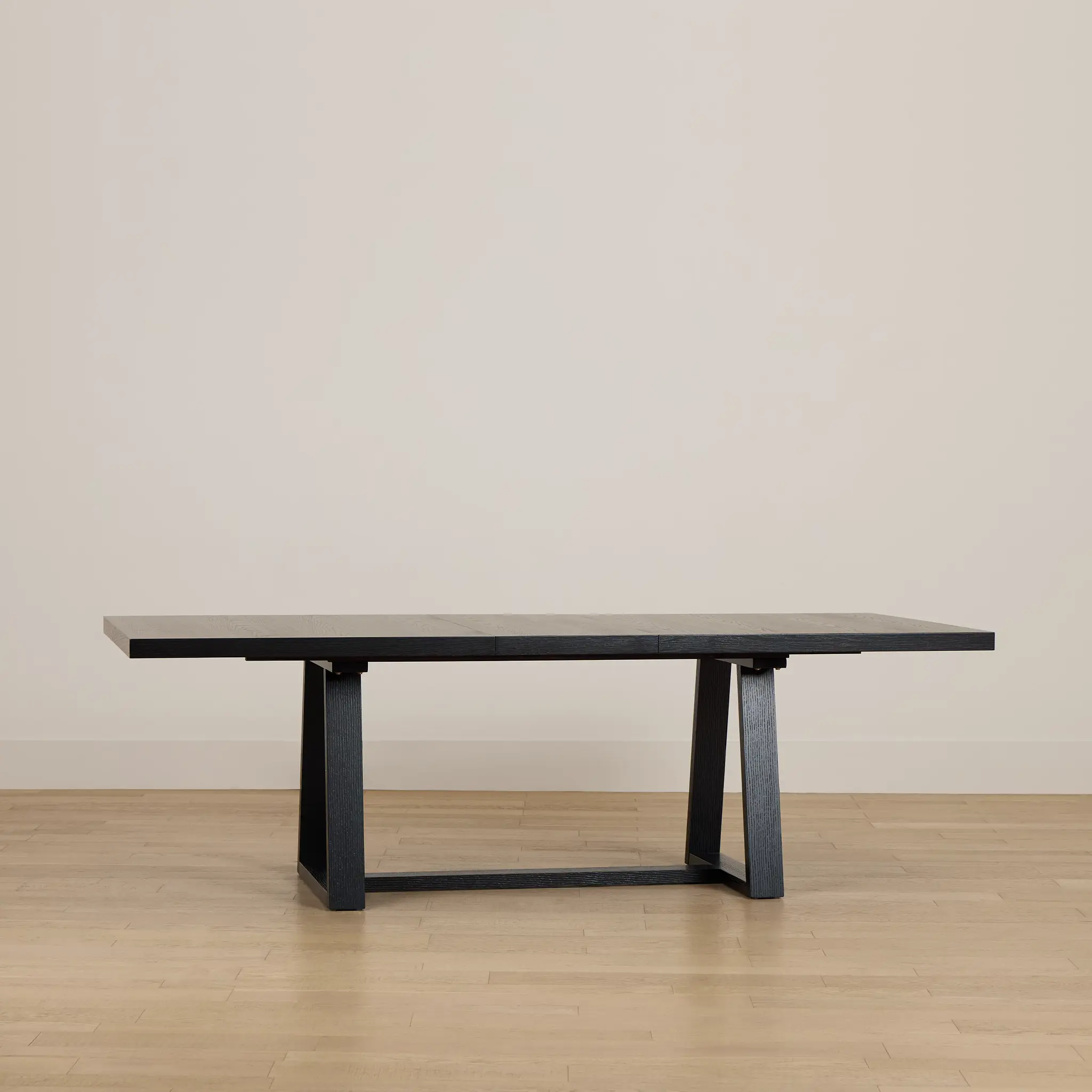 Williamsburg Black Extension Rectangular Table Williamsburg Black Extension Rectangular Table
