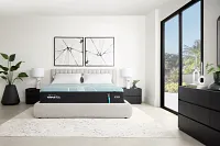 Tempur-pedic Tempur-luxeadapt 13" Medium Hybrid Mattress