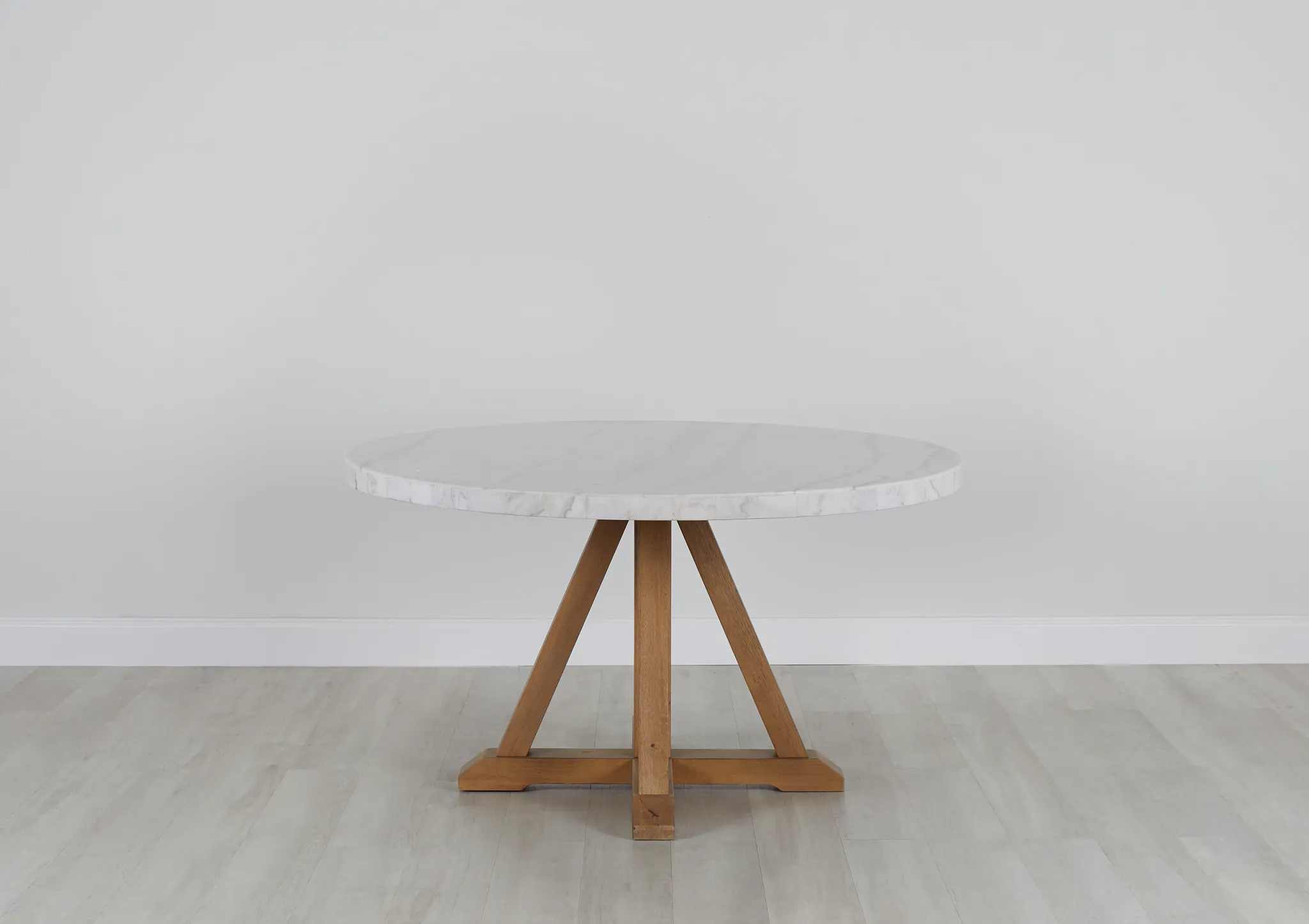 Somerset White Round Table
