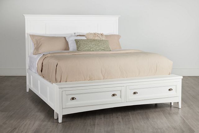 Heron Cove White Panel Bed With Bench