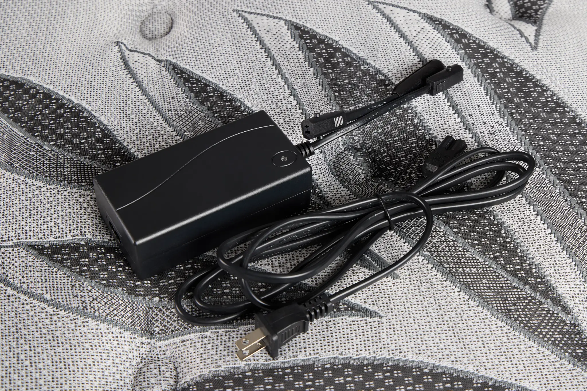 Sealy Posturepedic Plus Exuberant Ii 15" Ultra Plsh Ergo Smart Adjustable Mattress Set Sealy Posturepedic Plus Exuberant Ii 15" Ultra Plsh Ergo Smart Adjustable Mattress Set