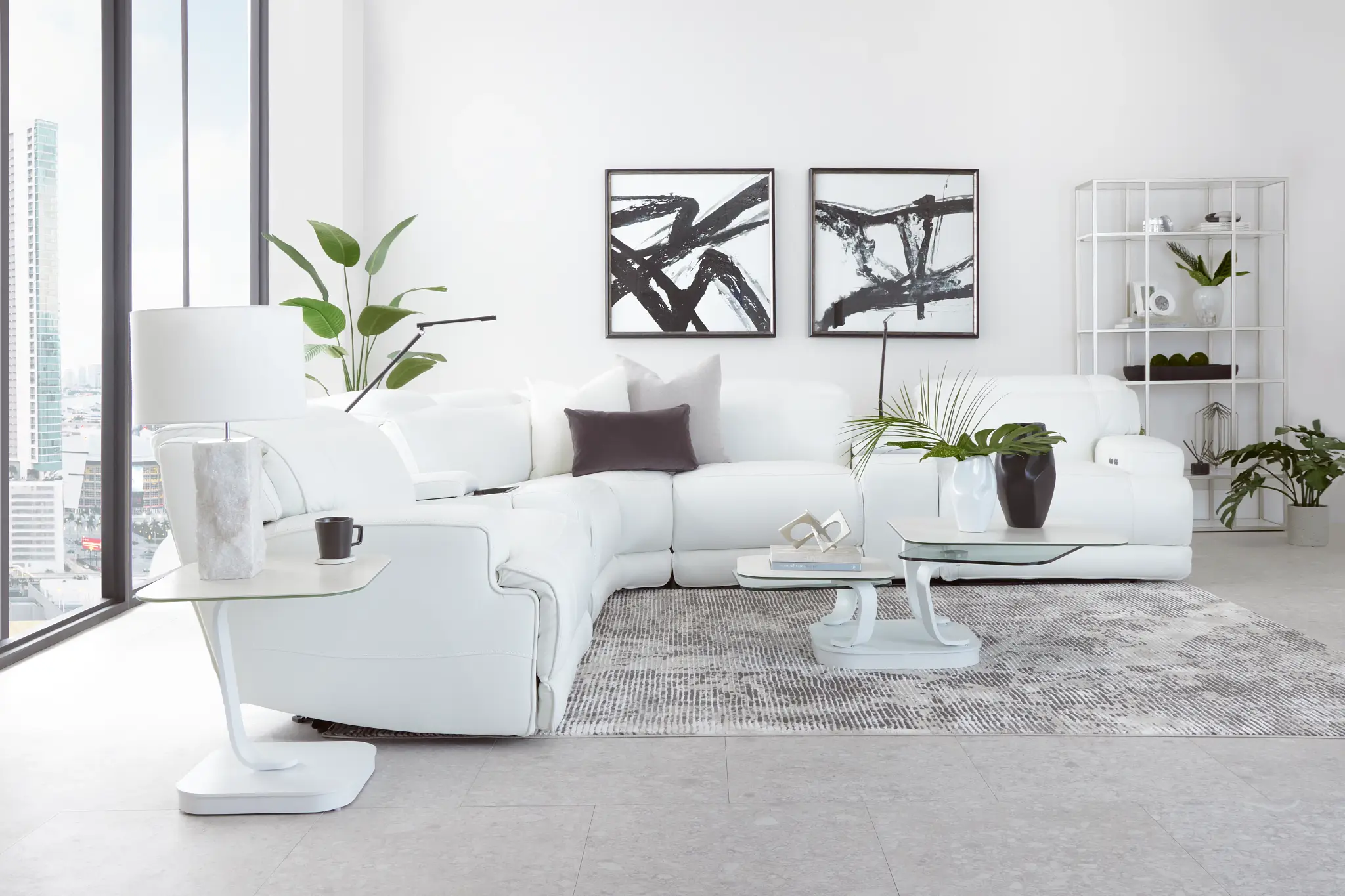 Reign White Lthr/vinyl Large Triple Power Reclining Two-arm Sectional Reign White Lthr/vinyl Large Triple Power Reclining Two-arm Sectional