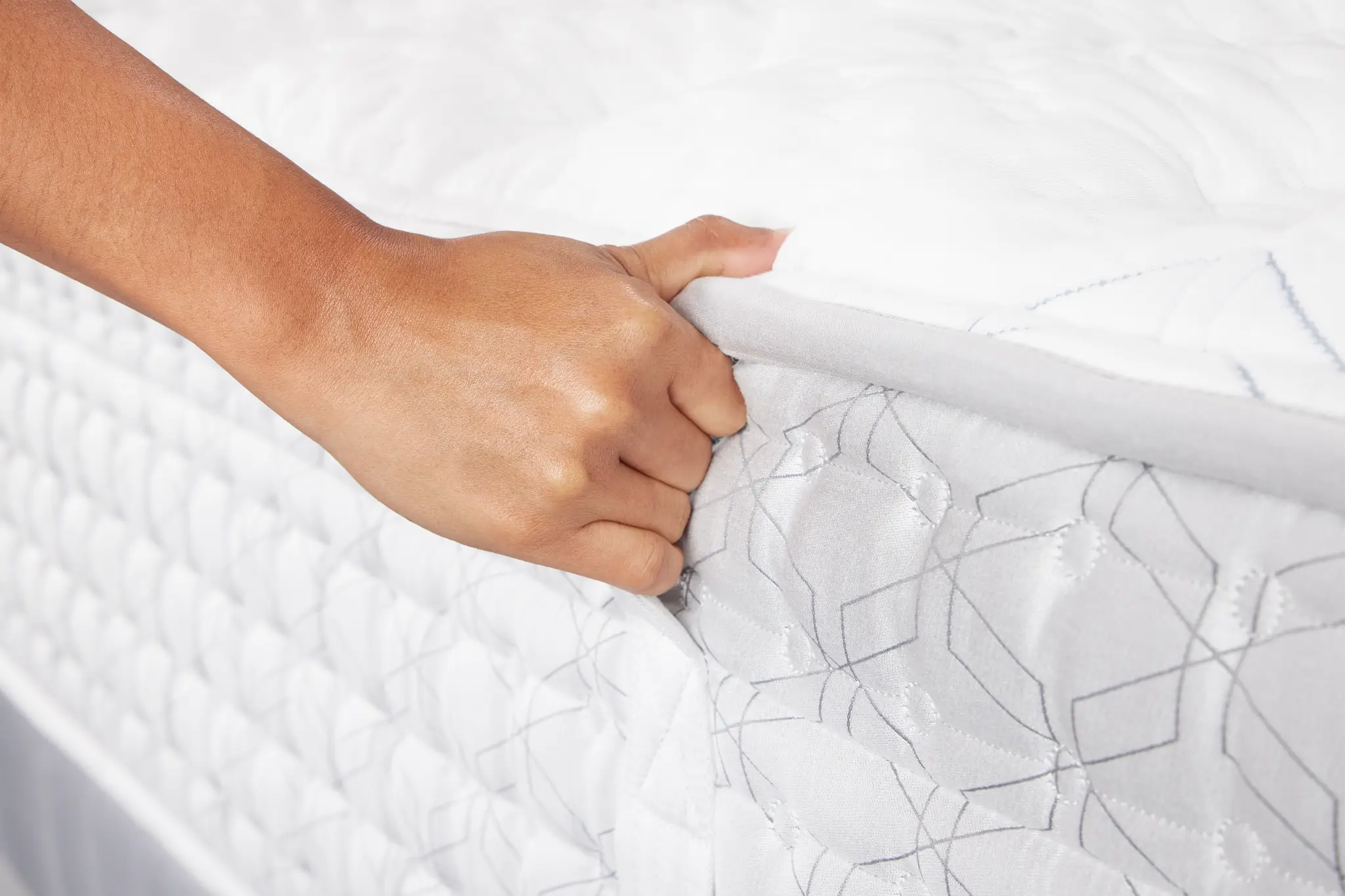 Aireloom Timeless Odyssey Streamline Luxury Firm 14.5" Mattress Aireloom Timeless Odyssey Streamline Luxury Firm 14.5" Mattress