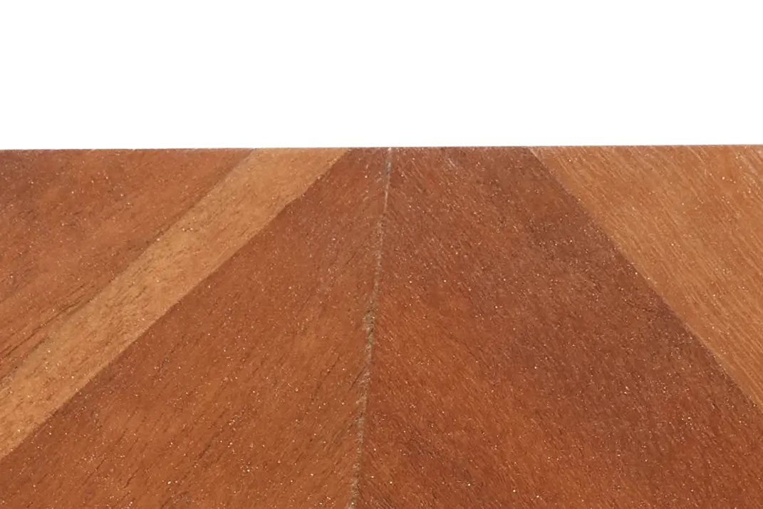 Abby Two-tone Accent Table Abby Two-tone Accent Table