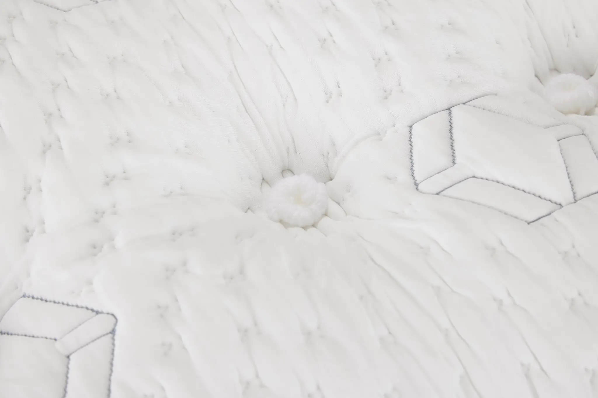 Aireloom Timeless Odyssey Luxetop M1 Plush 15.5" Mattress Aireloom Timeless Odyssey Luxetop M1 Plush 15.5" Mattress