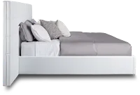 Doral White Uph Spread Bed