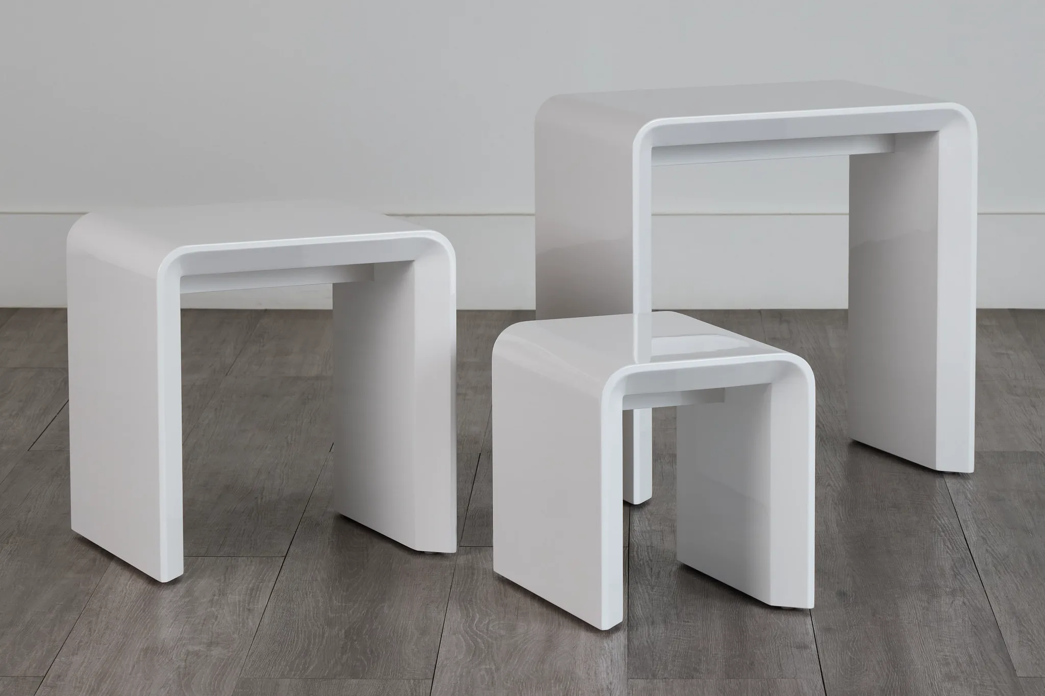Zayden White Set Of 3 Nesting End Table