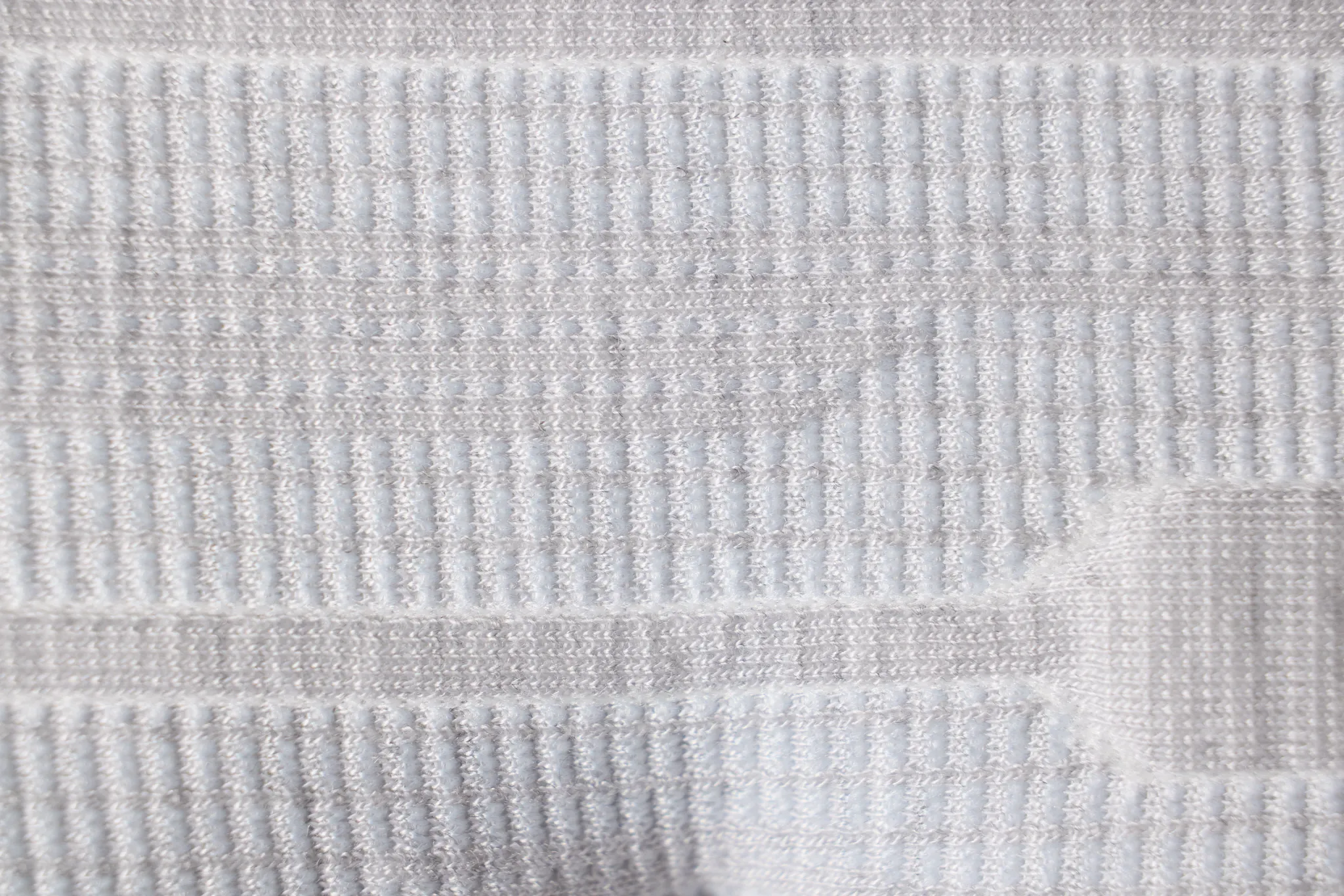 Kevin Charles By Sealy Signature Medium Low-profile Mattress Set