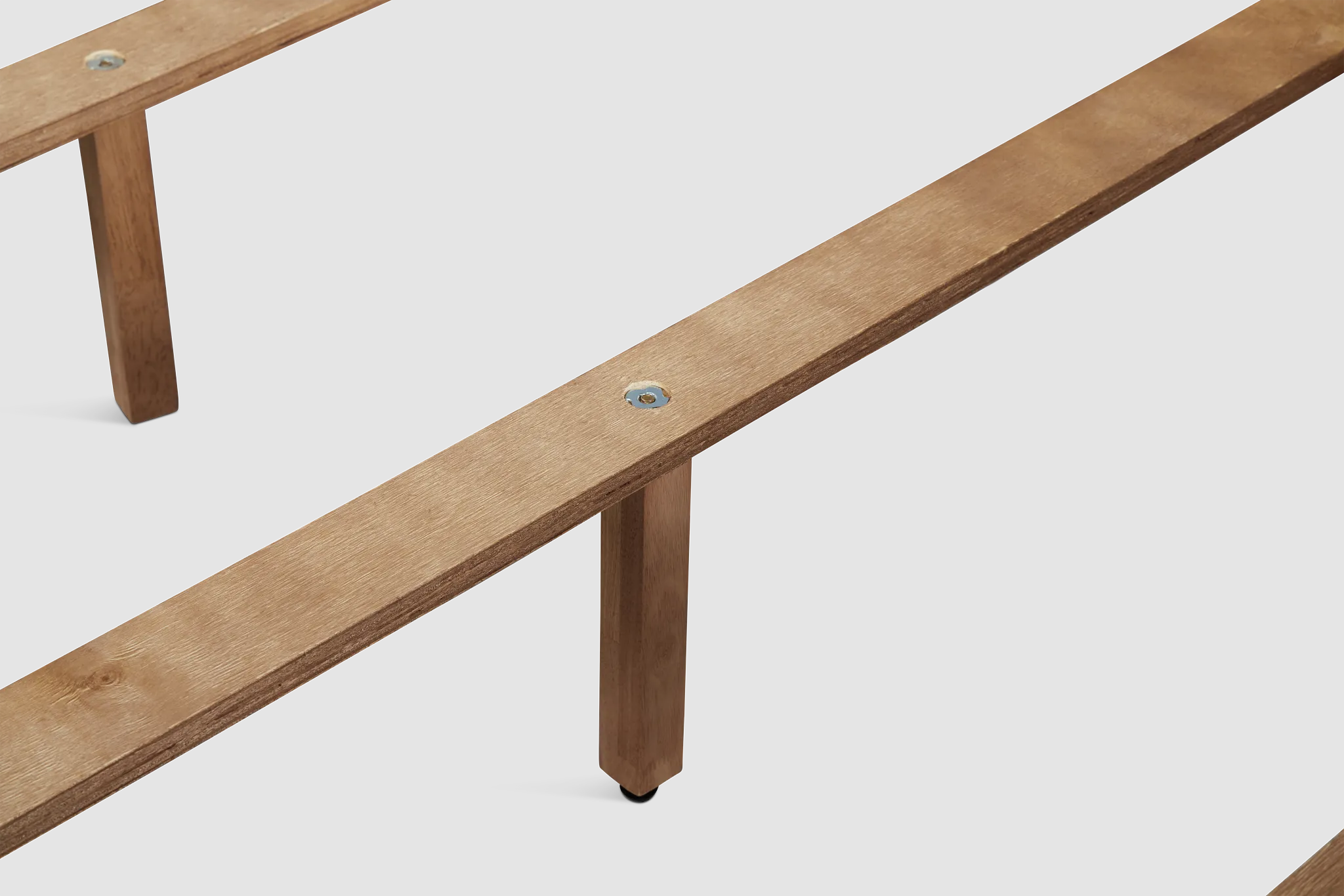 Tahoe Light Tone Uph Panel Bed