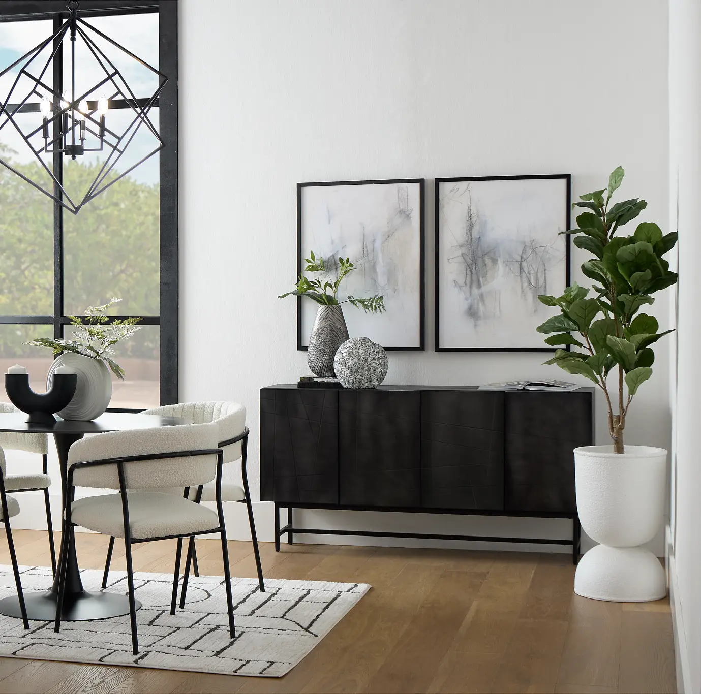 9. Styling Entryways with Layered Seasonal Accessories 9. Styling Entryways with Layered Seasonal Accessories