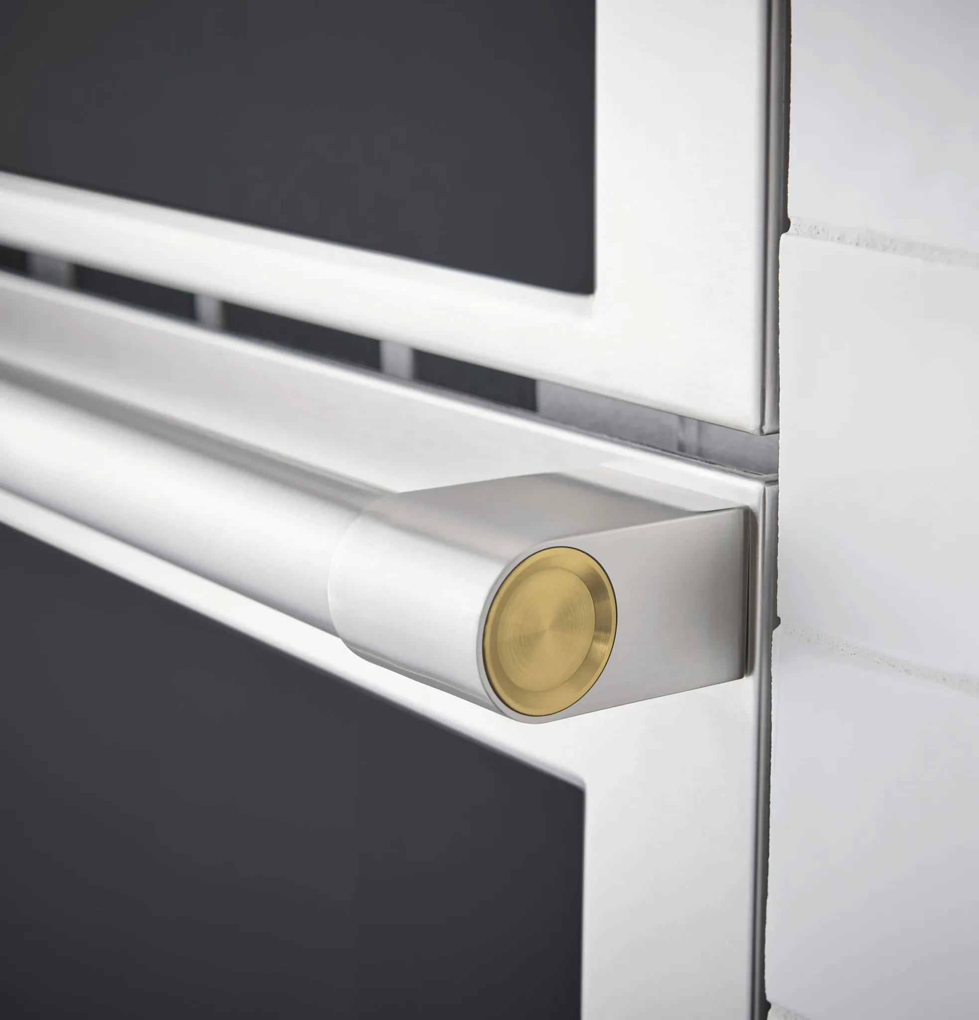 Monogram 9122 Series Stainless Steel 27" Built-in Microwave