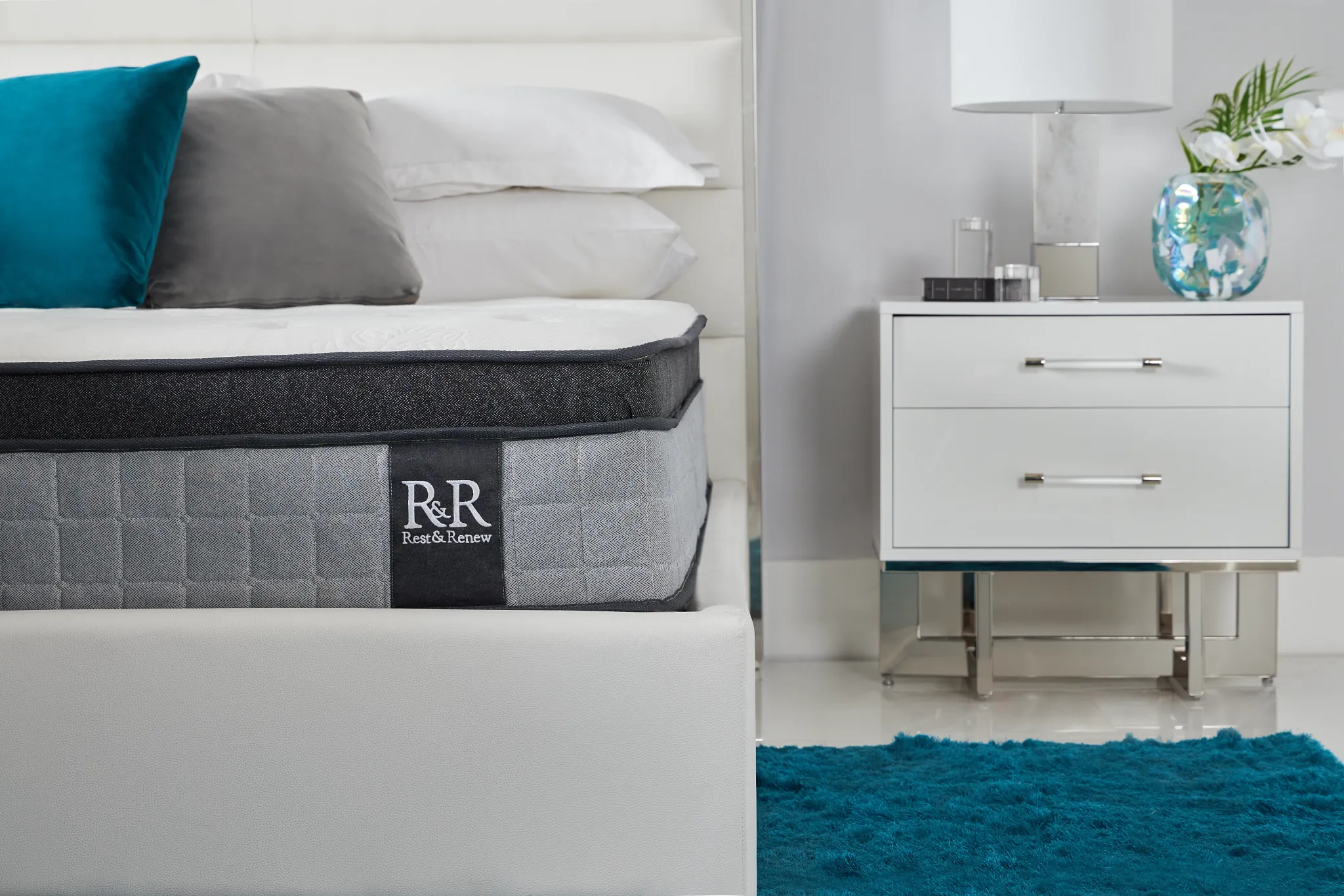 Rest & Renew By Zinus Pocket Innerspring 14" Pillow Top Mattress