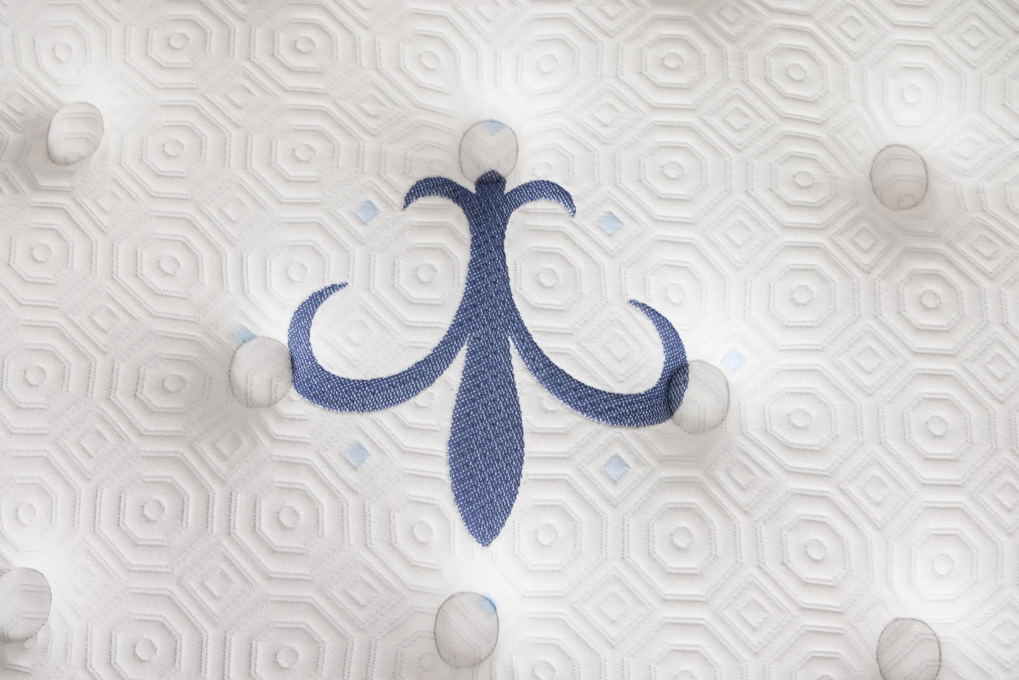 Stearns & Foster Studio 14" Medium Tight Top Mattress