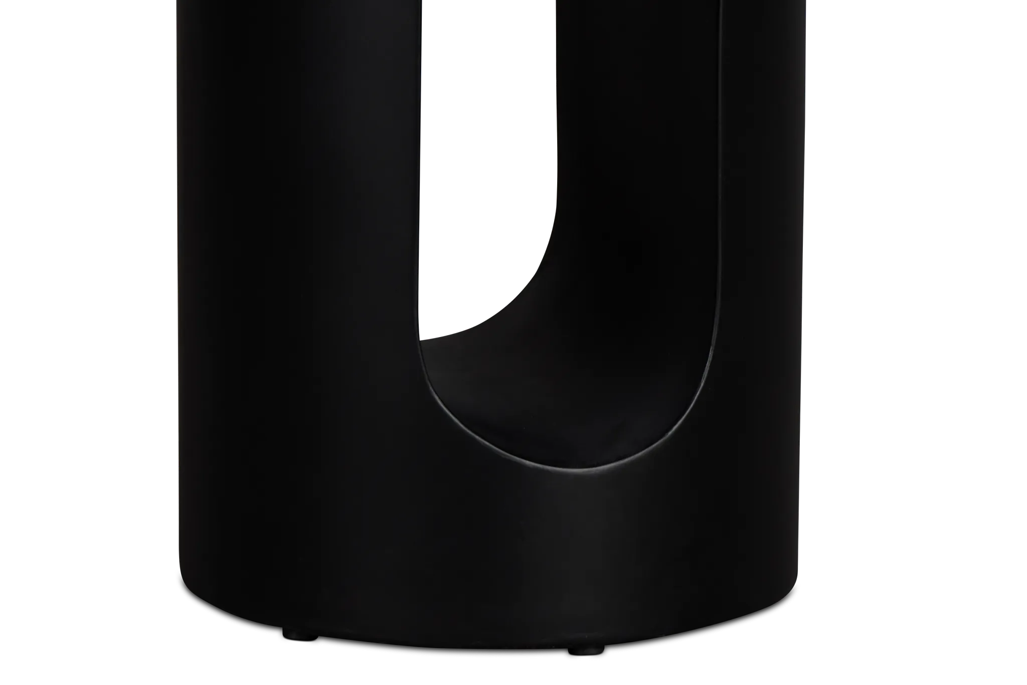 Soho Black Round Table