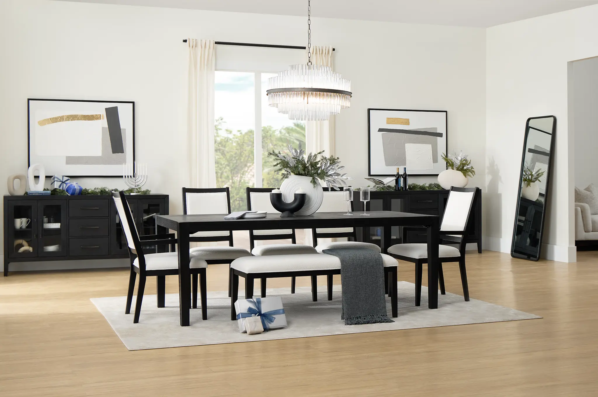 Make Your Home Holiday-Ready for Stress-Free Hosting