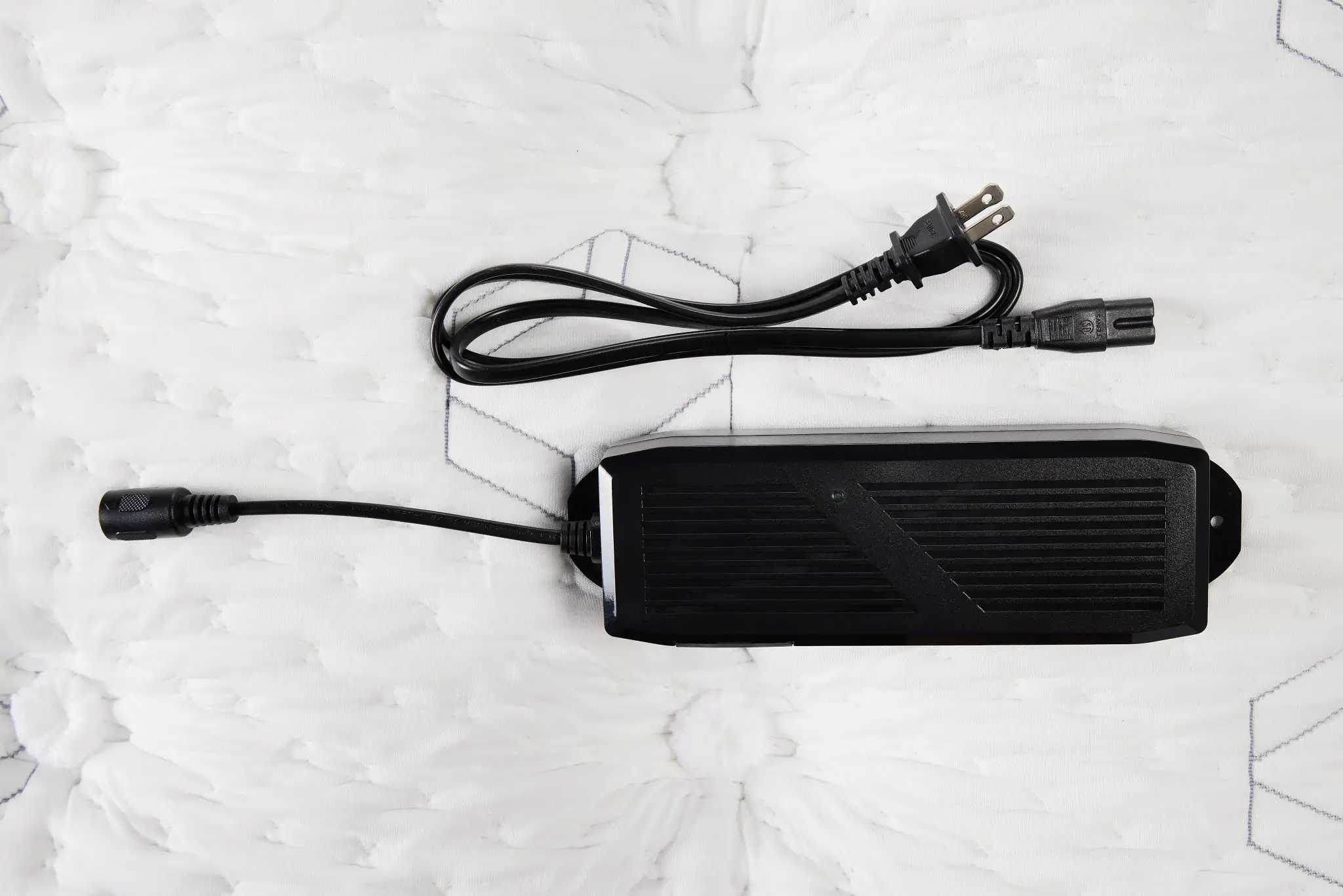 Aireloom Timeless Odyssey Streamline Firm Elite Adjustable Mattress Set Aireloom Timeless Odyssey Streamline Firm Elite Adjustable Mattress Set