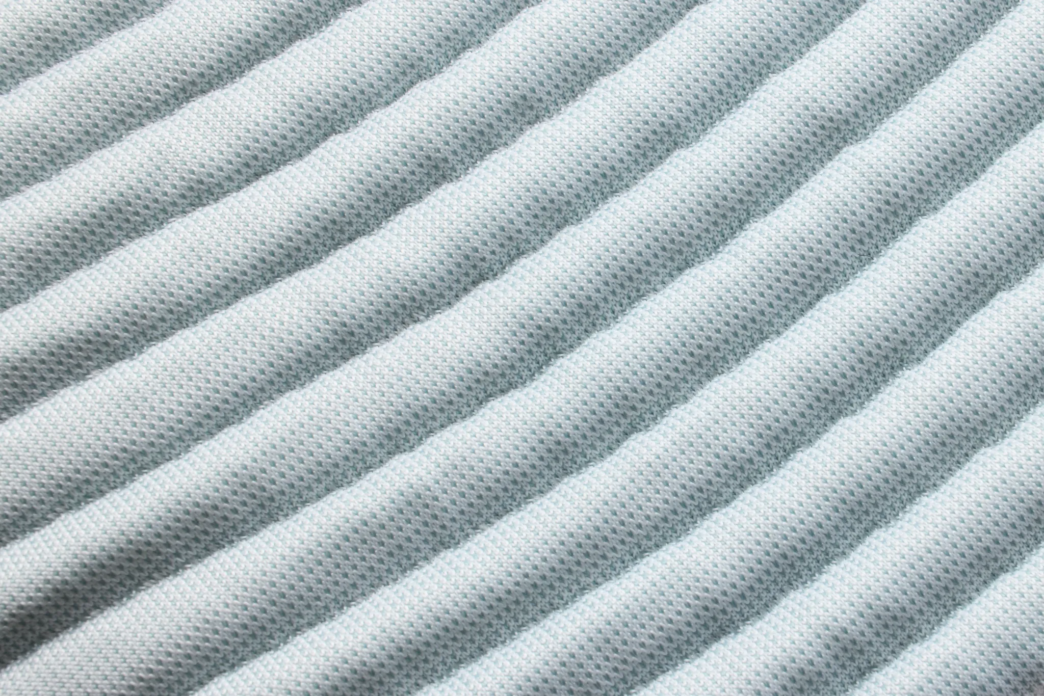 Tempur-pedic Tempur-proadapt Medium Hybrid Low-profile Mattress Set