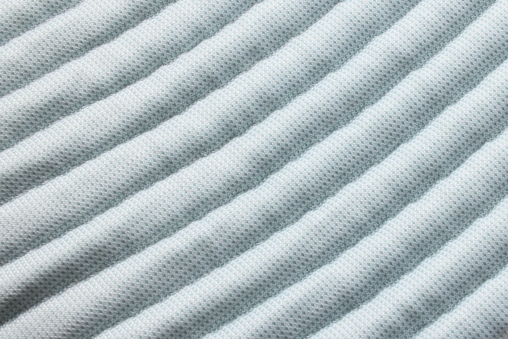 Tempur-pedic Tempur-proadapt Medium Hybrid Low-profile Mattress Set Tempur-pedic Tempur-proadapt Medium Hybrid Low-profile Mattress Set
