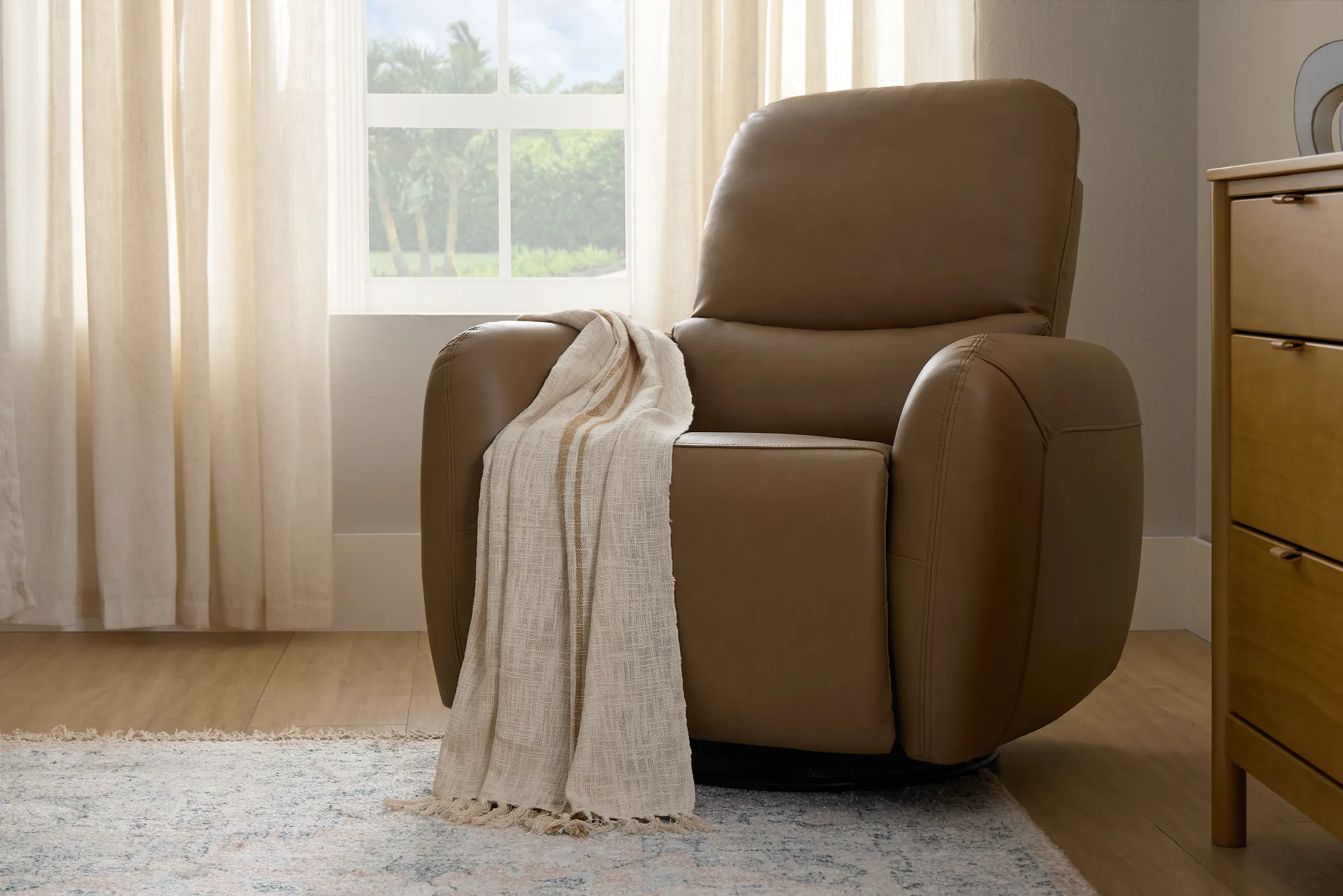 Eve Brown Lthr/vinyl Power Swivel Glider Recliner