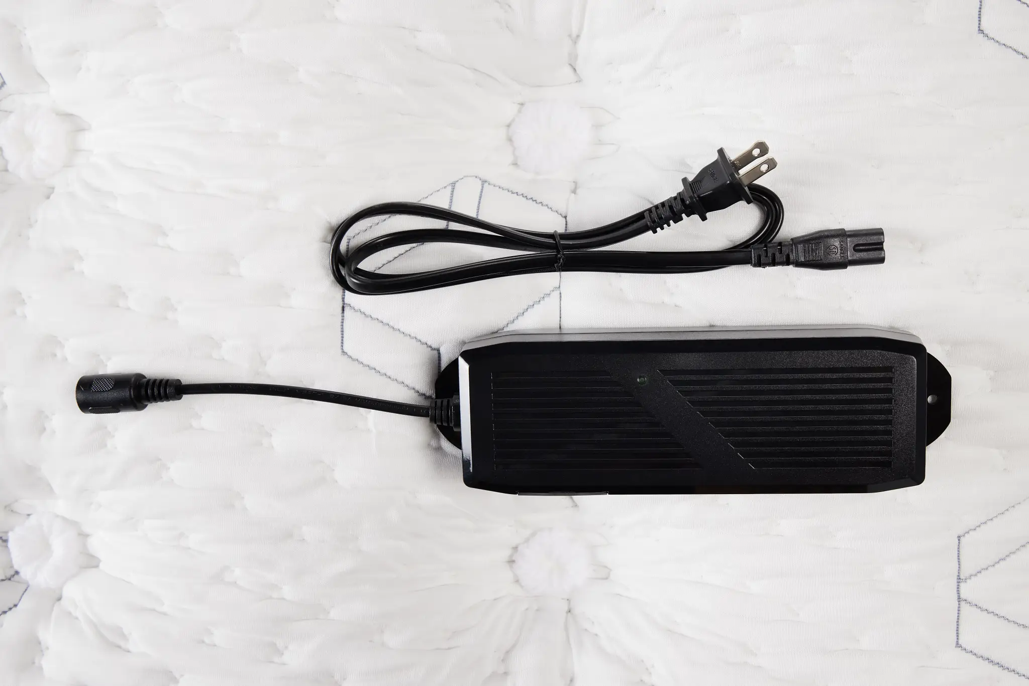 Aireloom Timeless Odyssey Streamline Firm Elite Adjustable Mattress Set Aireloom Timeless Odyssey Streamline Firm Elite Adjustable Mattress Set