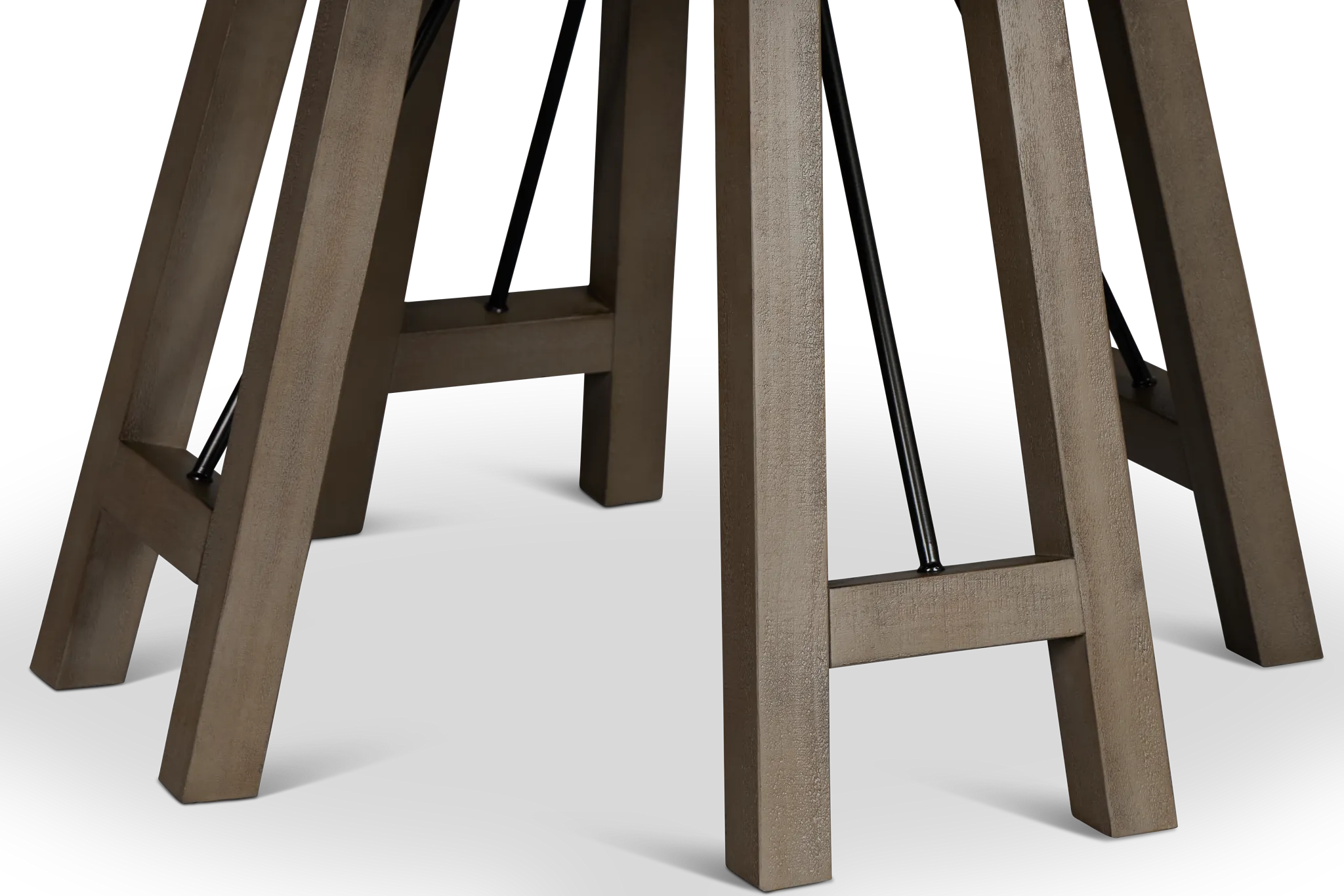 Heron Cove Light Tone 52" Round Table