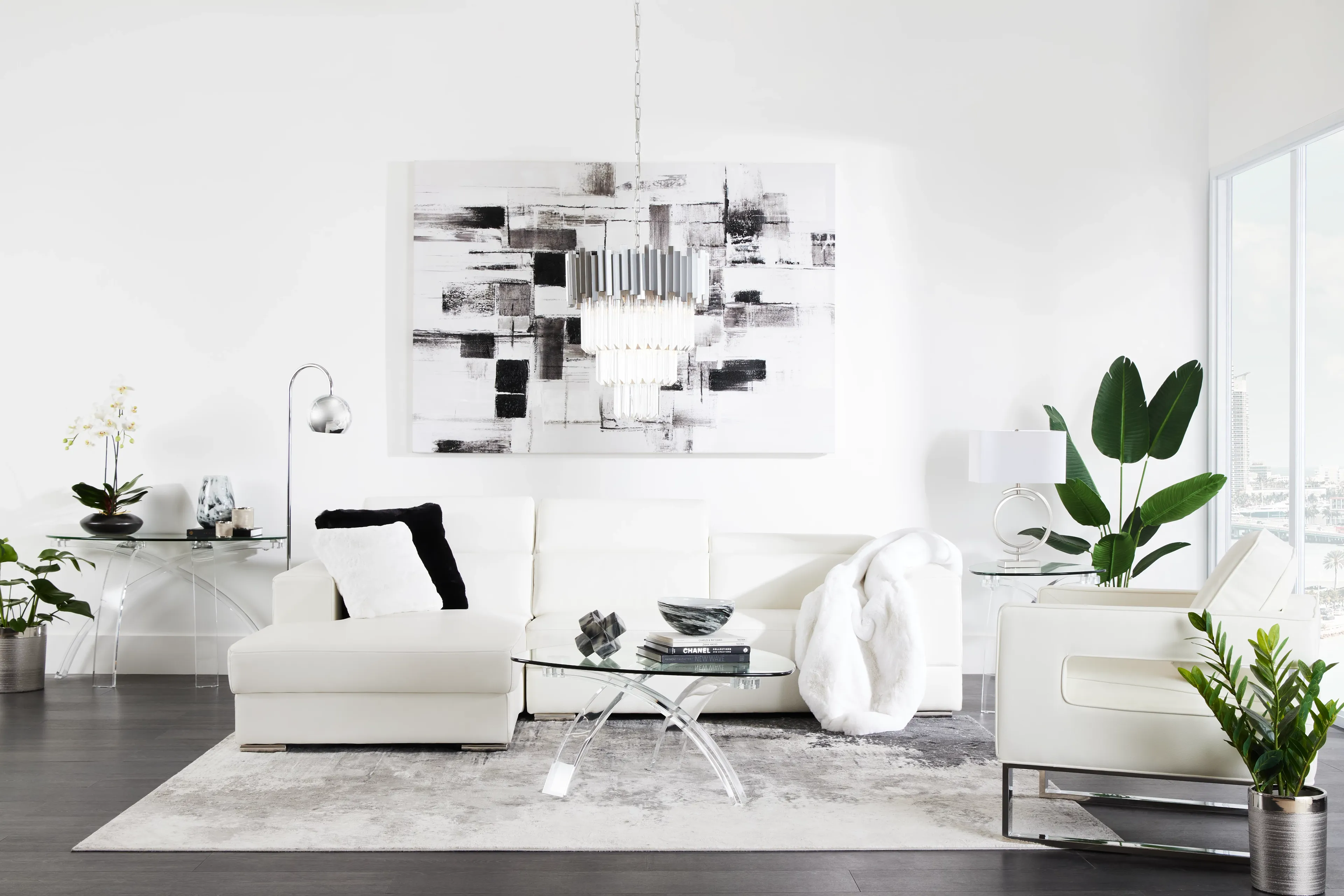 Circle Metal Table Lamp