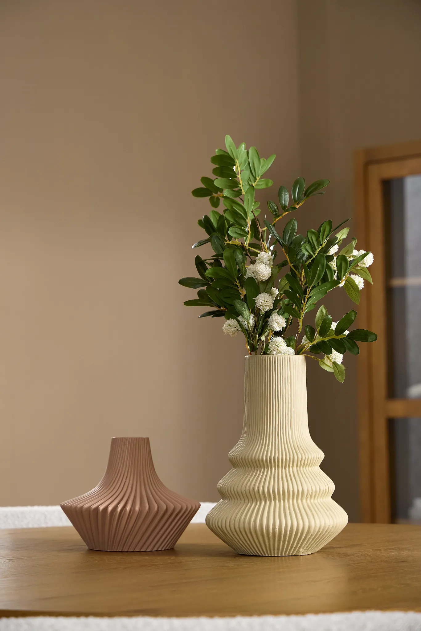 Cinna Beige Vase