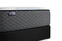 Kevin Charles By Sealy Signature Extra Firm Mattress Set