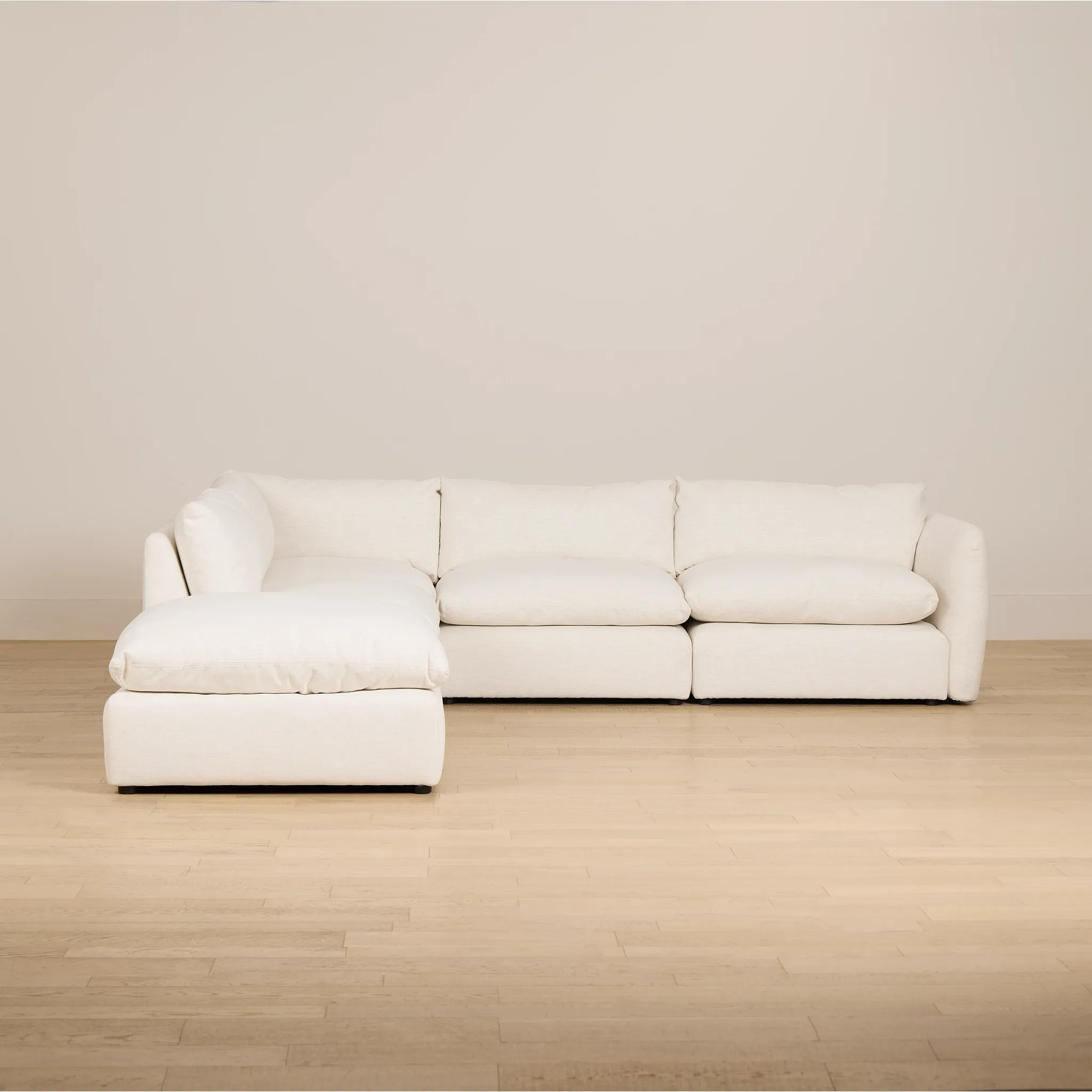 Serena White Fabric 5-piece Left Facing Bumper Sectional