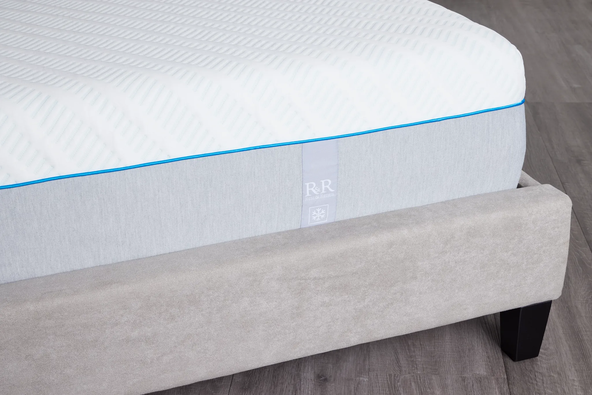 Rest & Renew Gel Cool Firm 12"1.0 Memory Foam Mattress