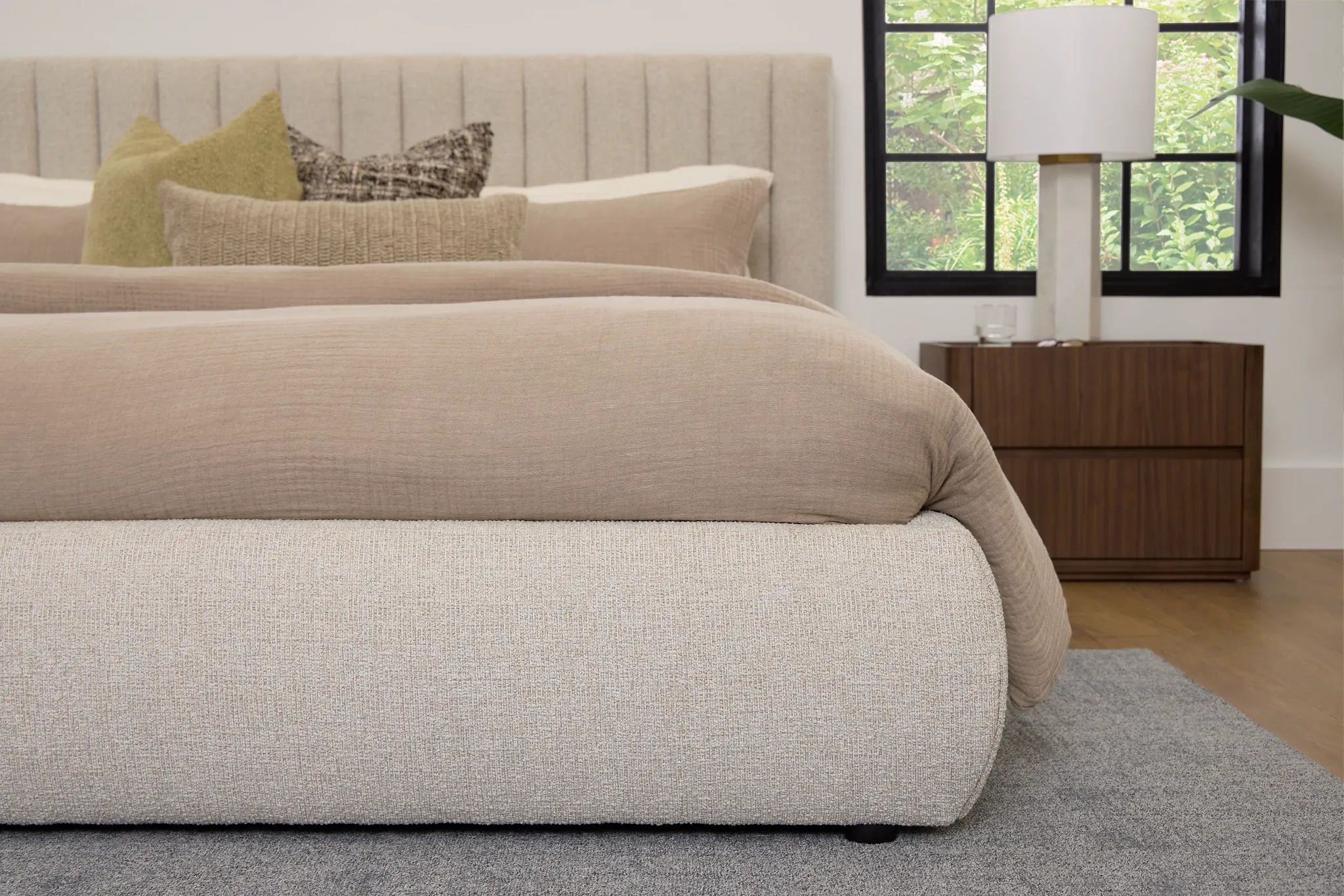 Nomad Light Beige Uph Platform Bed