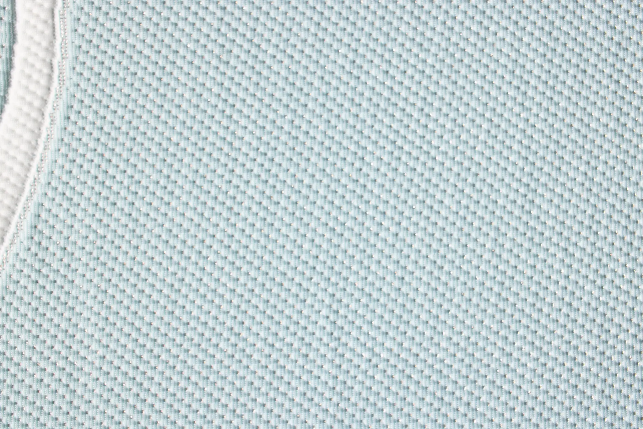 Tempur-pedic Tempur-luxeadapt Medium Hybrid Low-profile Mattress Set Tempur-pedic Tempur-luxeadapt Medium Hybrid Low-profile Mattress Set
