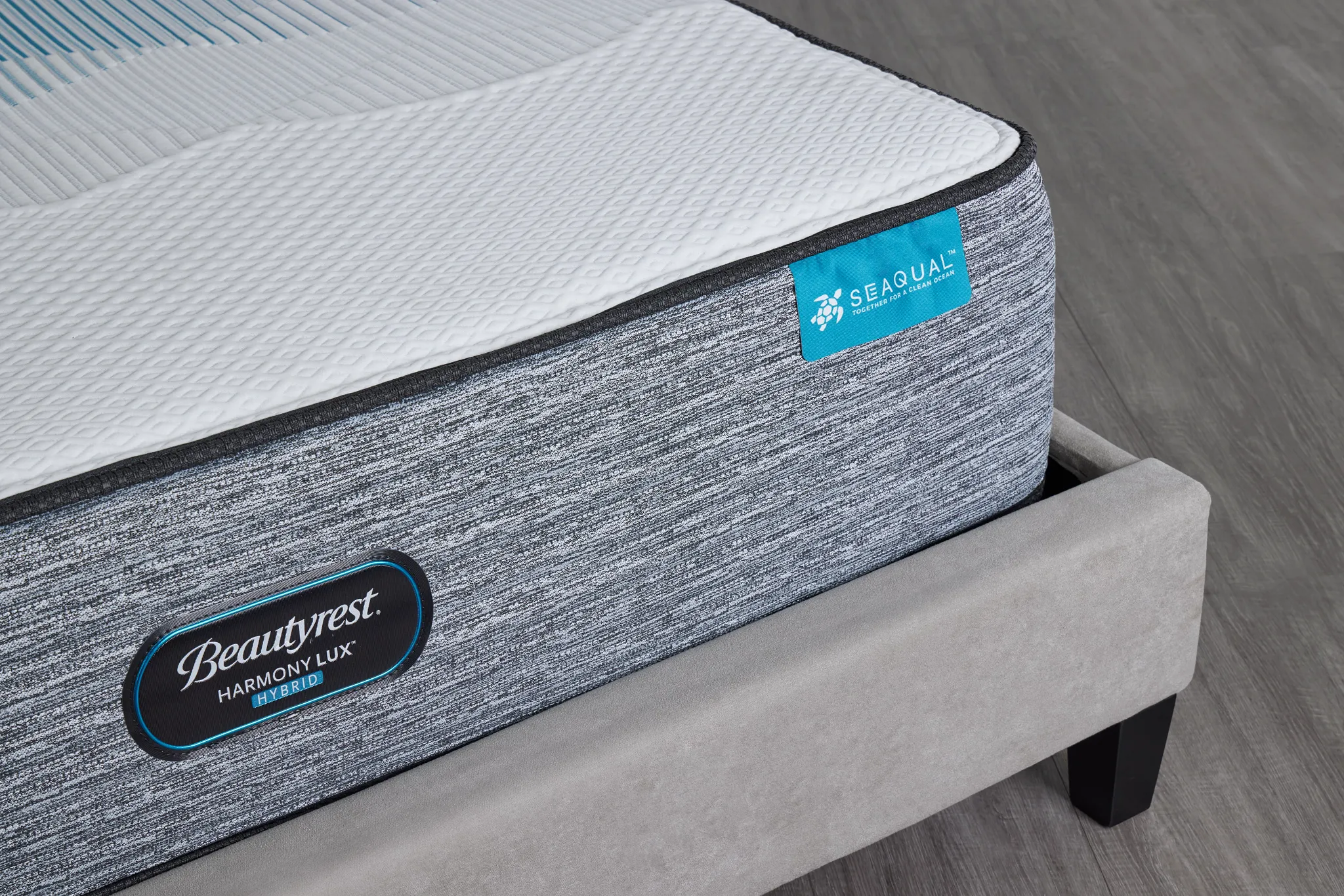 Beautyrest Harmony Lux Empress Series 13.5" Plush Hyb Mattress