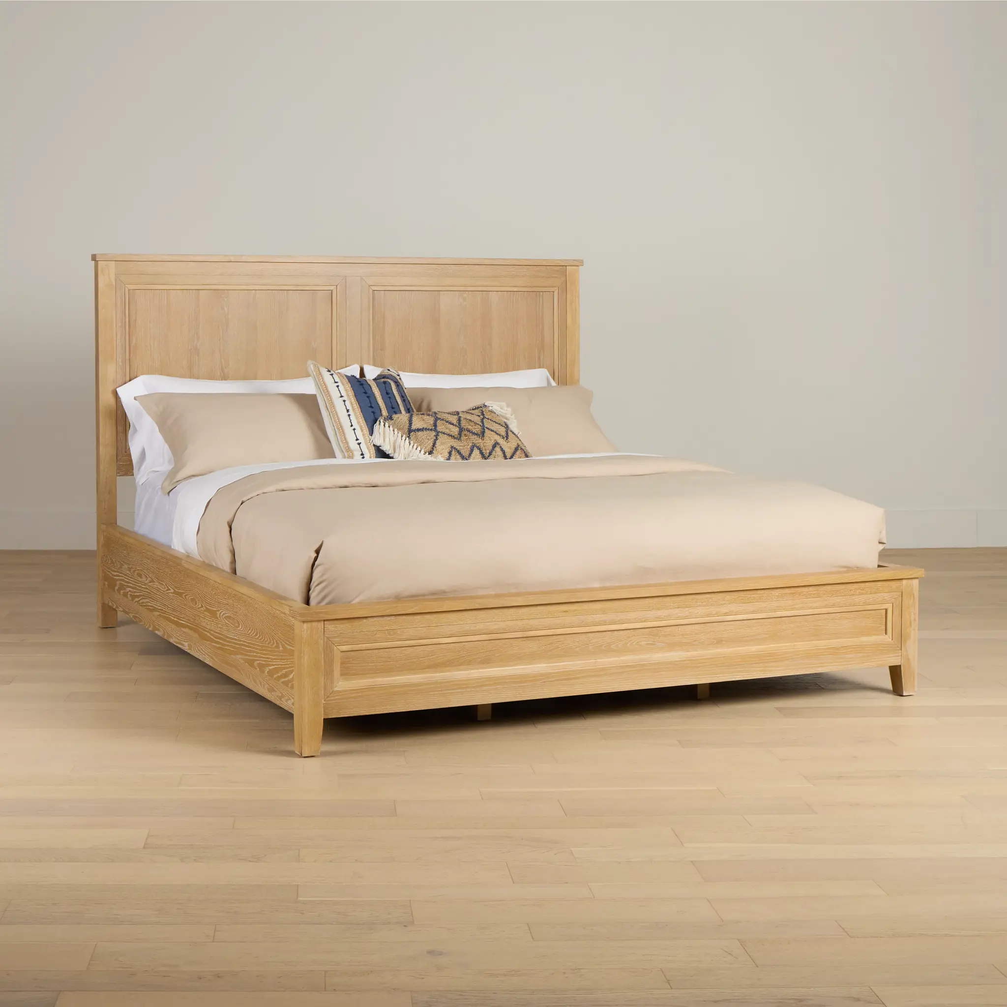 Nantucket Light Tone Panel Bed Nantucket Light Tone Panel Bed