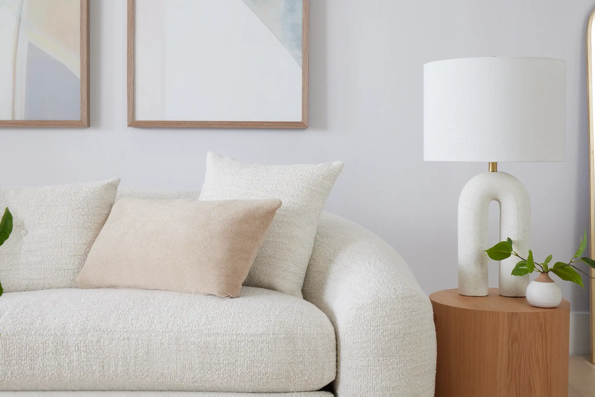 Kaya White Fabric Sofa Kaya White Fabric Sofa