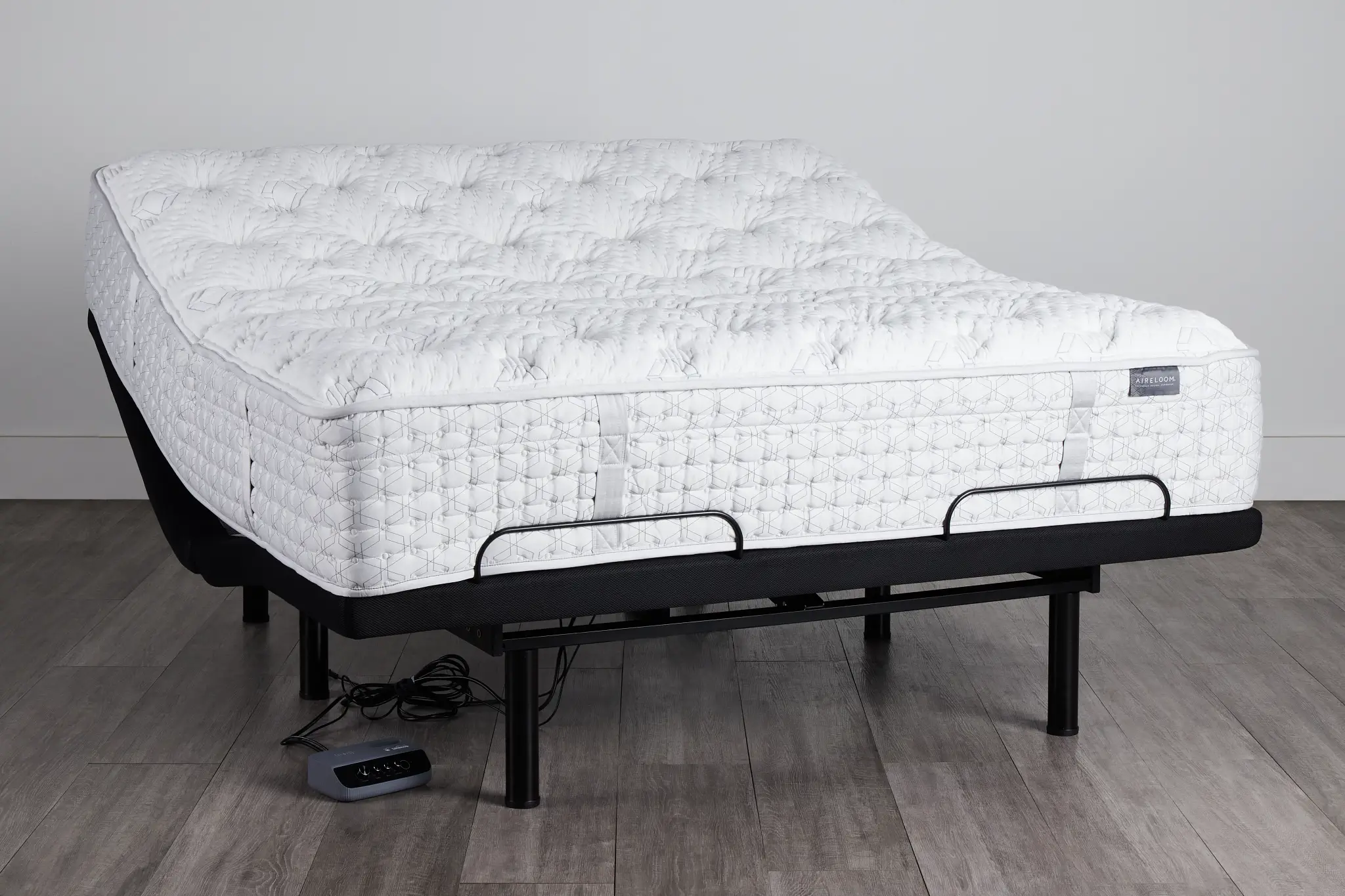 Aireloom Timeless Odyssey Streamline Luxury Firm Elite Adjustable Mattress Set Aireloom Timeless Odyssey Streamline Luxury Firm Elite Adjustable Mattress Set