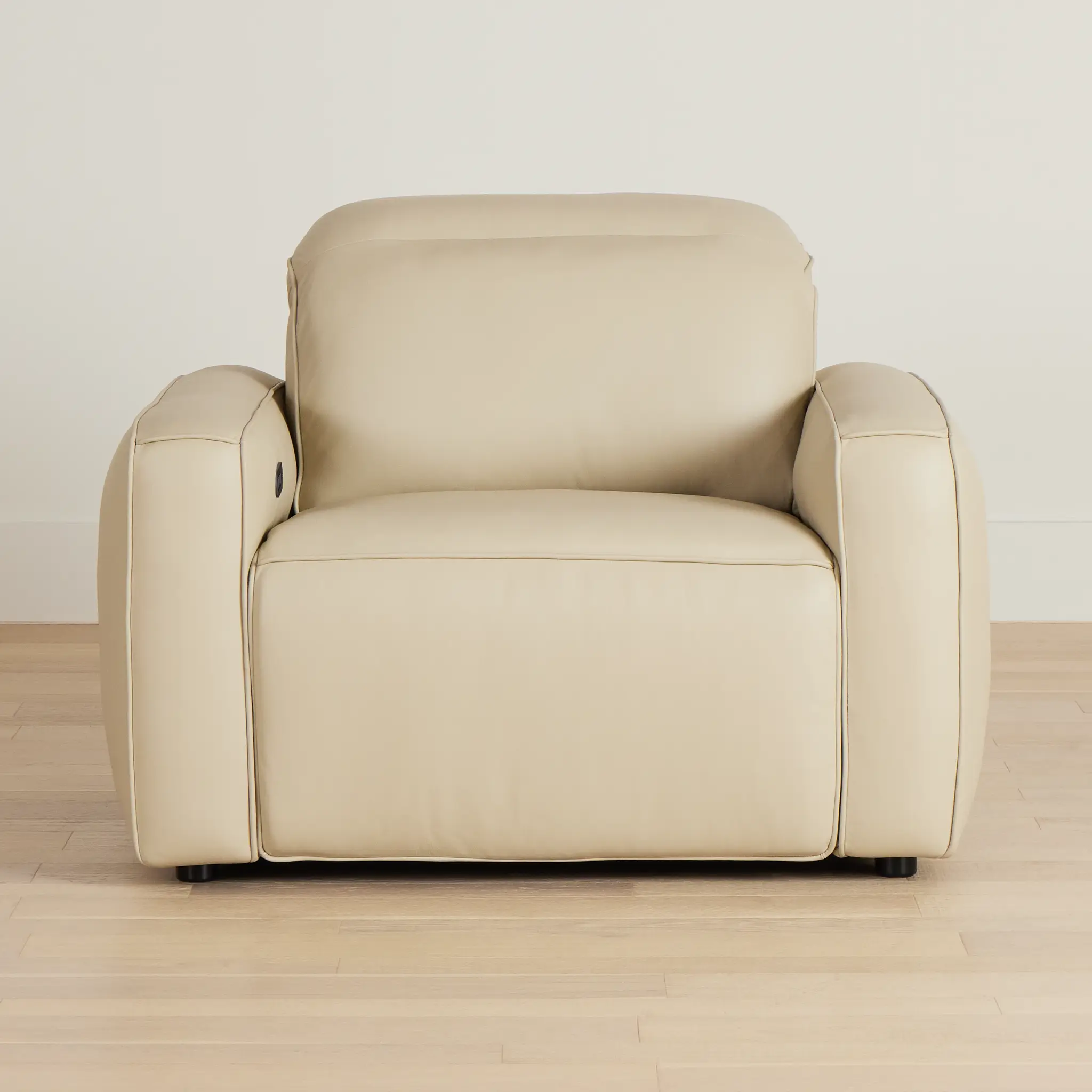 Tidal Beige Lthr/vinyl Power Recliner Tidal Beige Lthr/vinyl Power Recliner