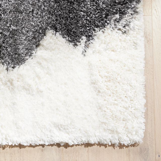 Sohi White 5x8 Area Rug