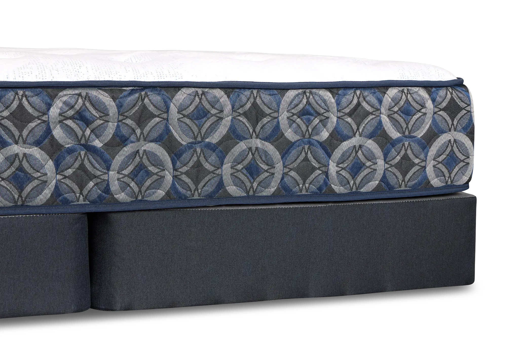 Serta Perfect Sleeper Decatur Street Plush Mattress Set Serta Perfect Sleeper Decatur Street Plush Mattress Set