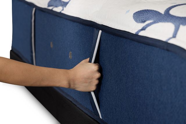 Stearns & Foster Studio 14" Medium Tight Top Mattress