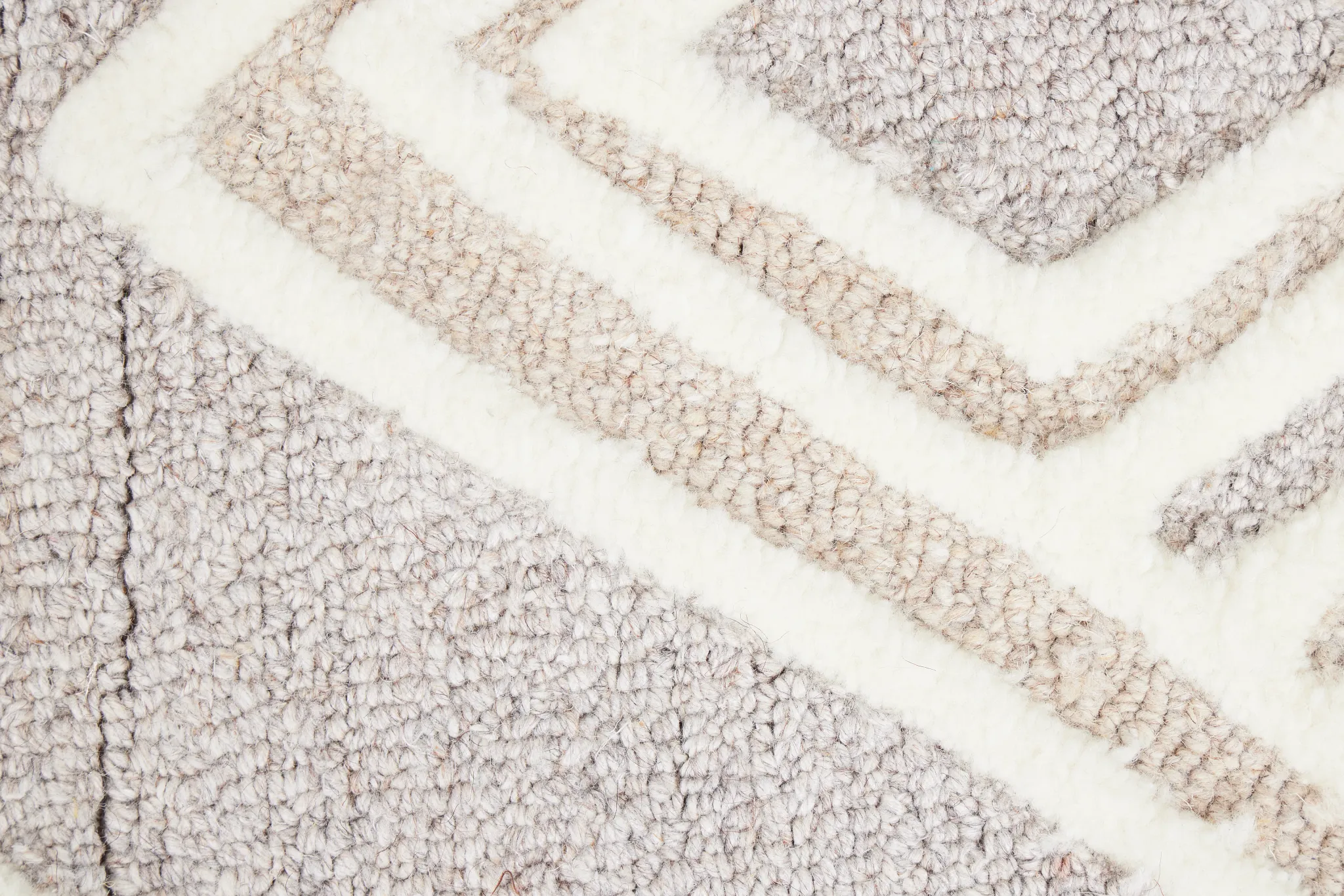 Montal Light Gray 5x8 Area Rug