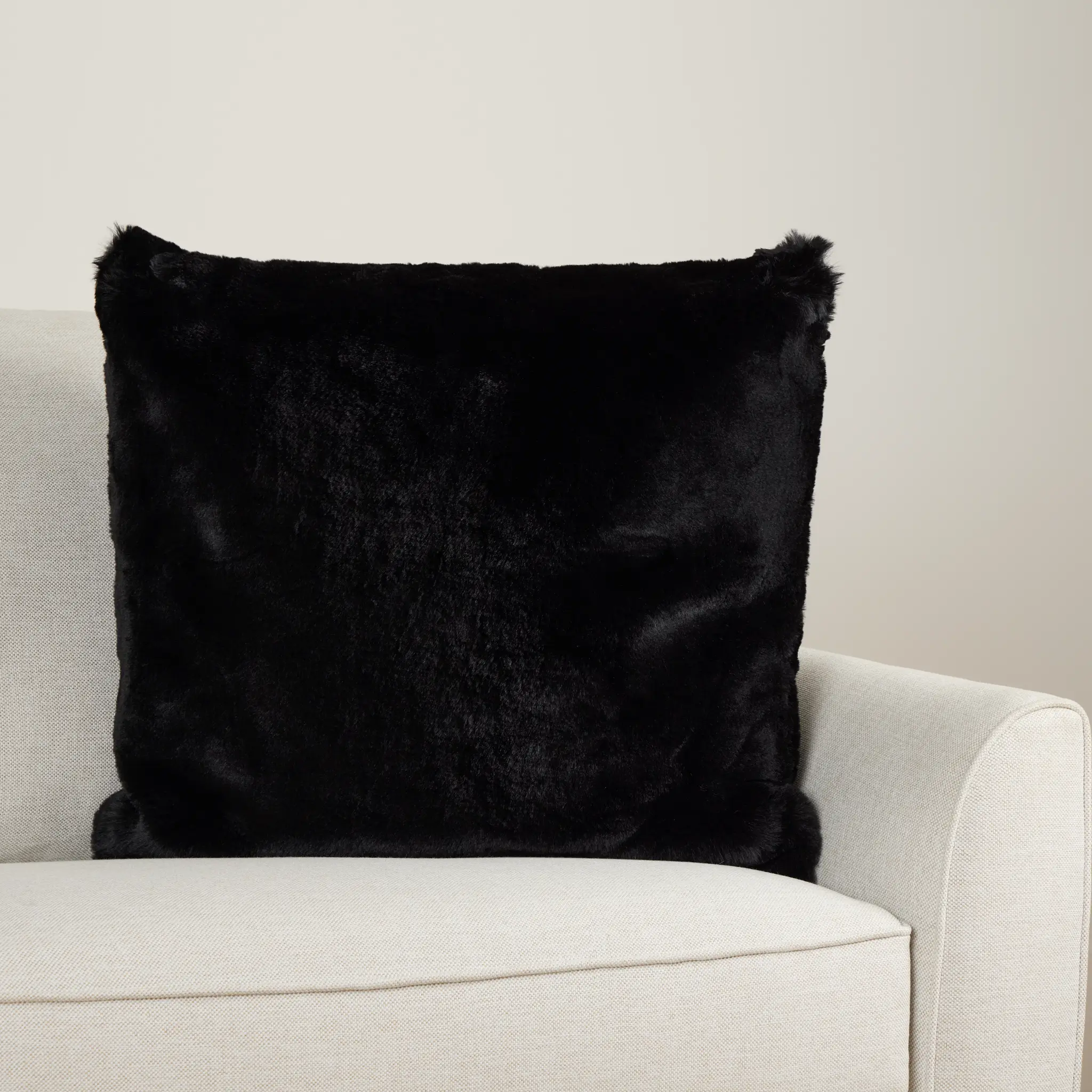 Kaycee Black 24" Accent Pillow Kaycee Black 24" Accent Pillow